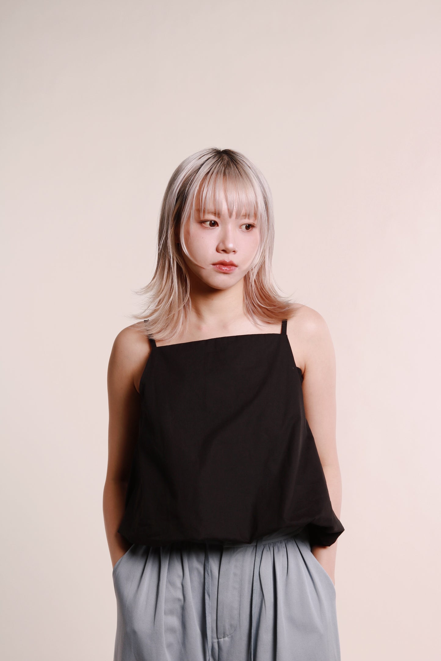 Puffed Sleeveless Top (Black)
