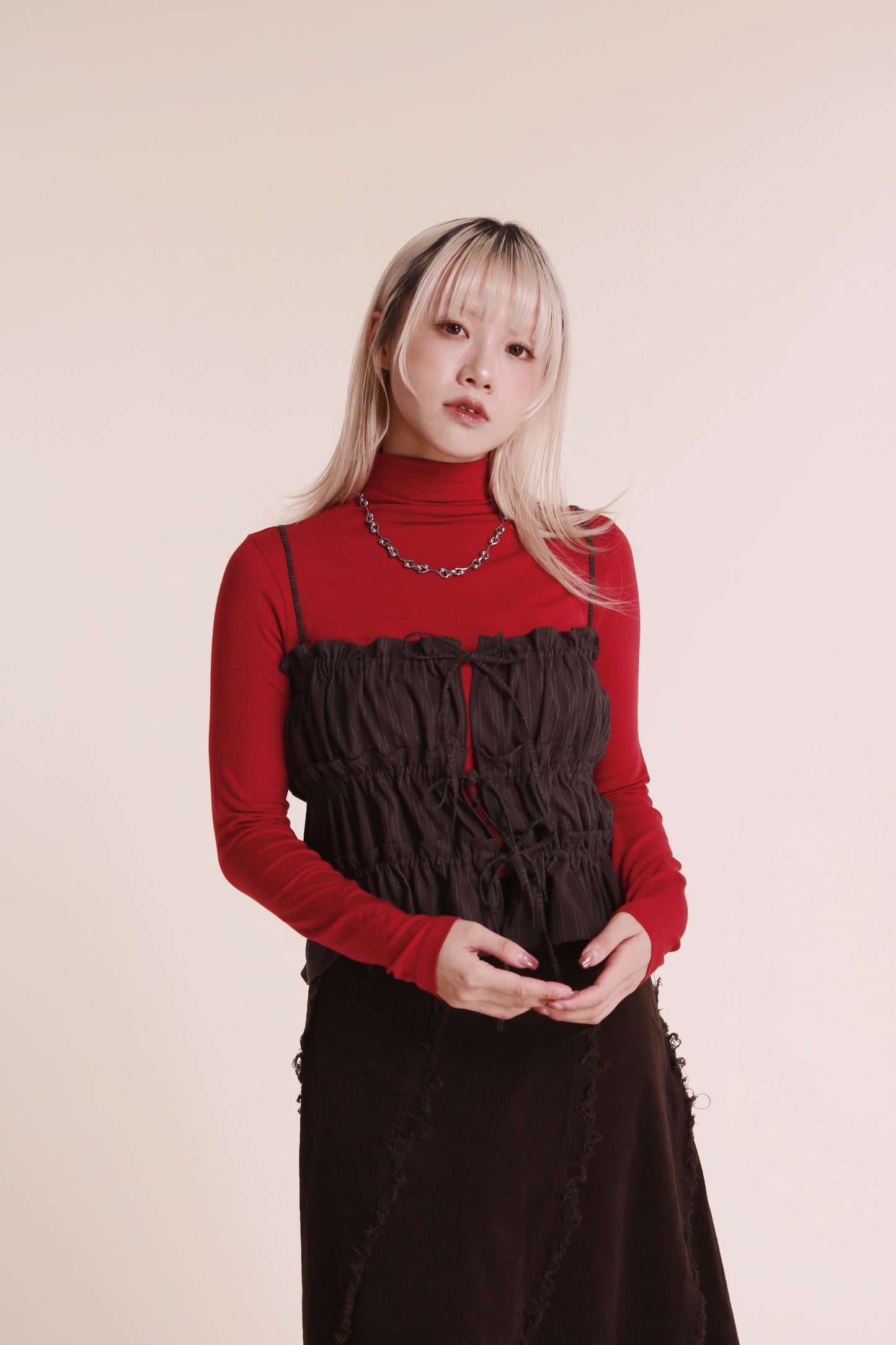 Gathered Ribbon Sleeveless Top (Black)