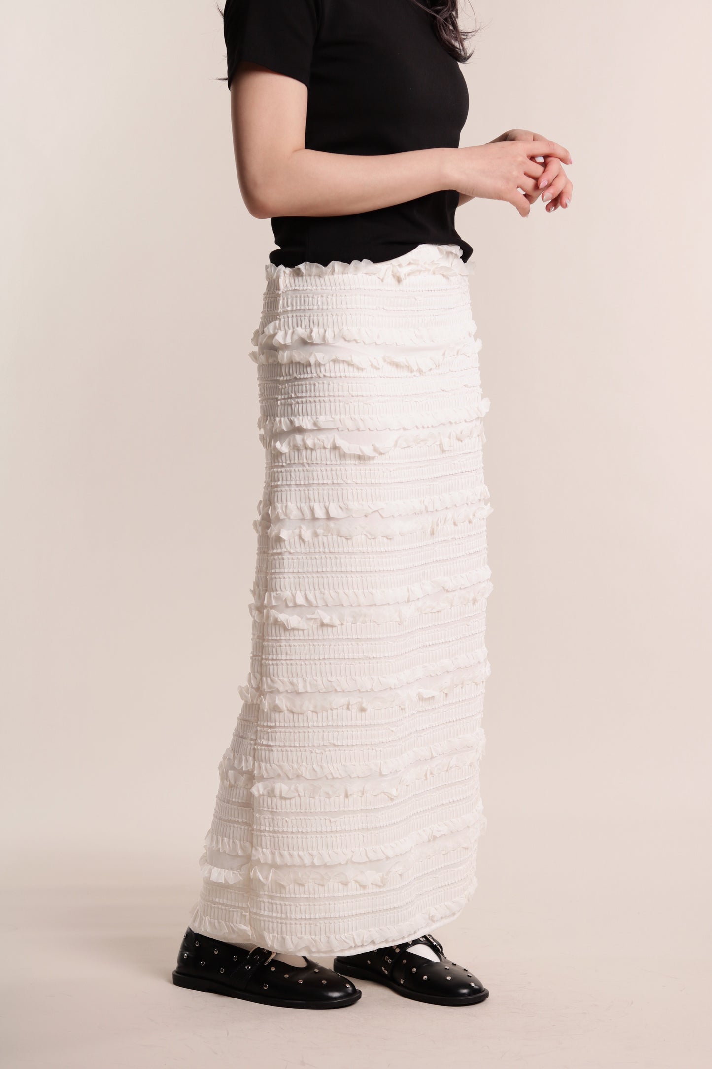 Textured Ruffle Maxi Skirt (Ivory)