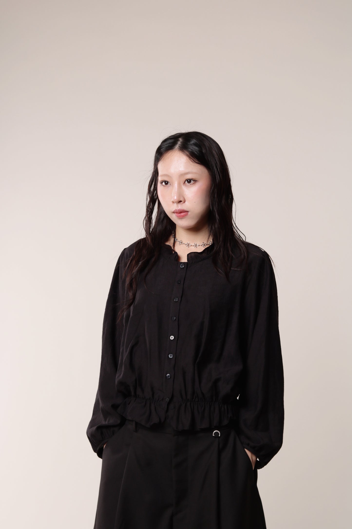 Retro Ruffle Shirt (Black)