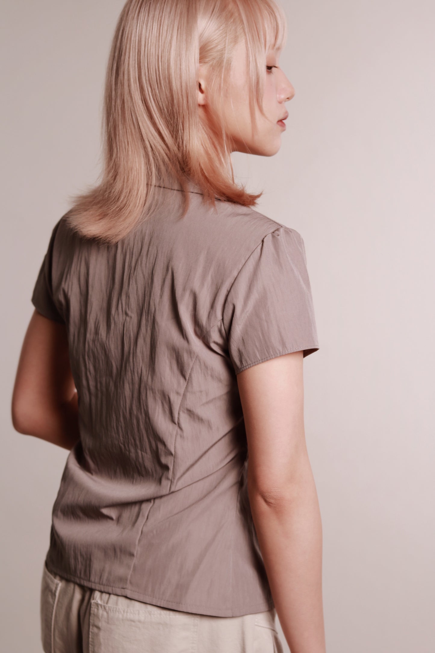 Gentle Pleat Shirt (Grey)