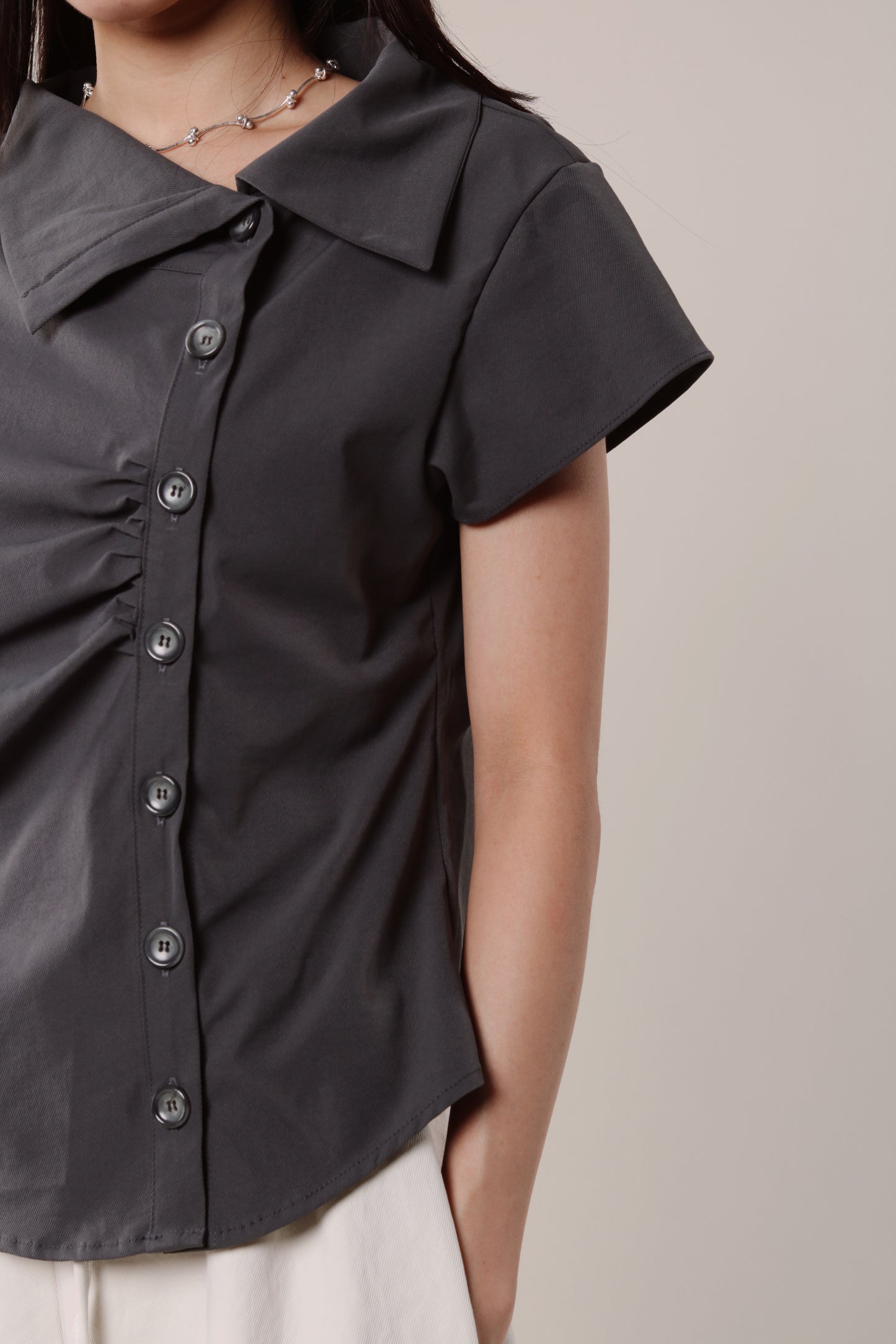 Barry Shirt (Charcoal)