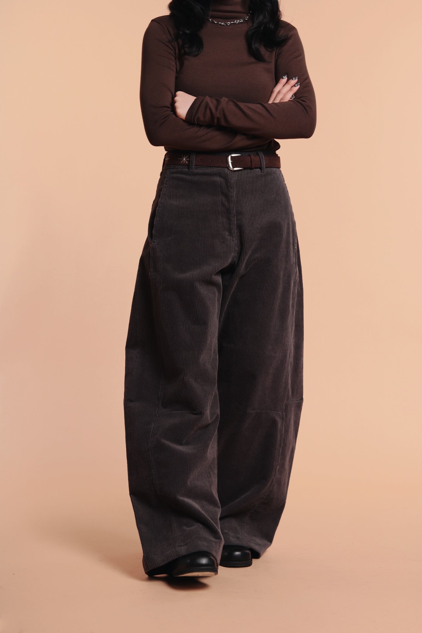 Marie Corduroy Pants (Charcoal)