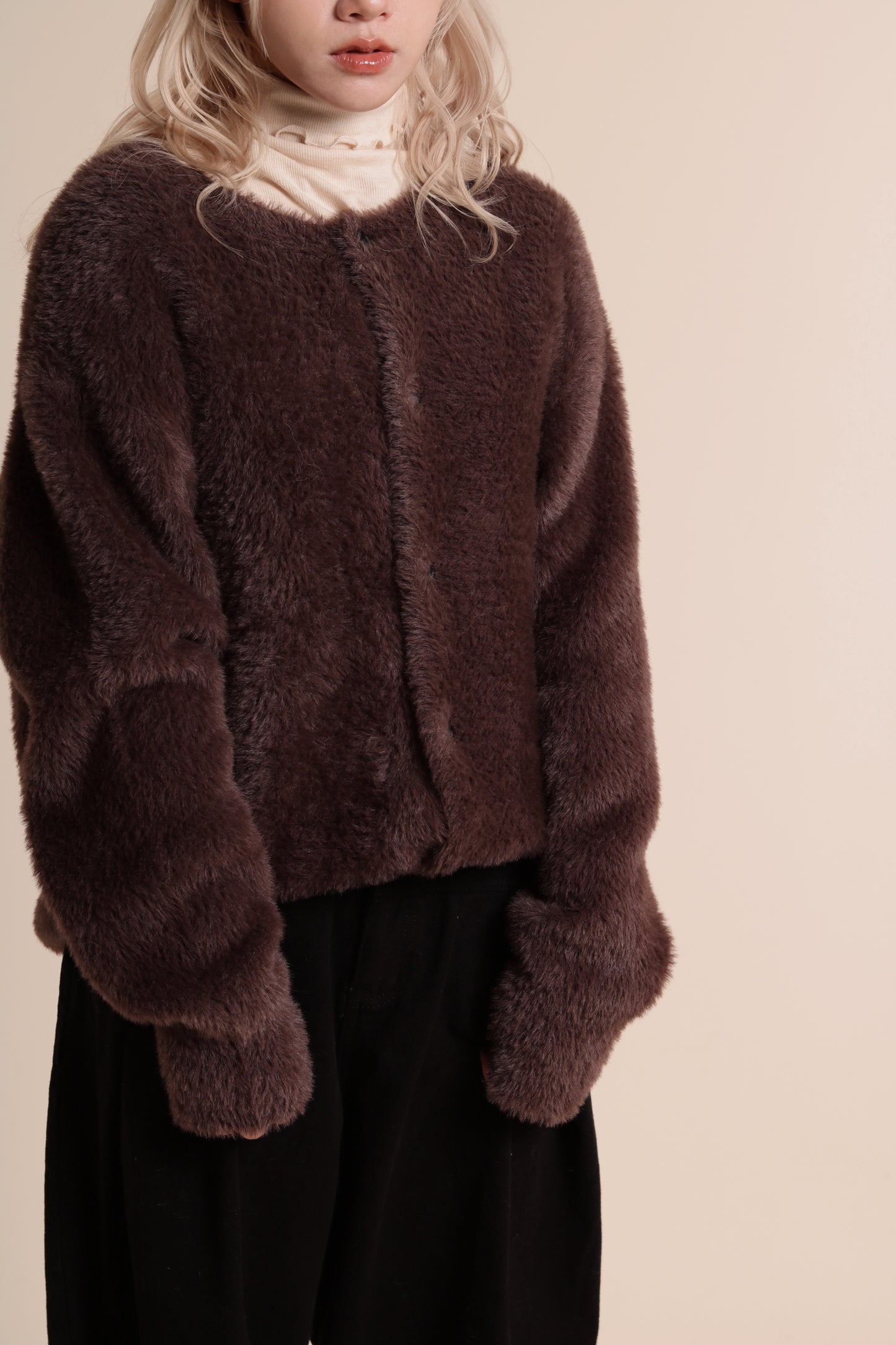 Fluffy Cardigan (Brown)