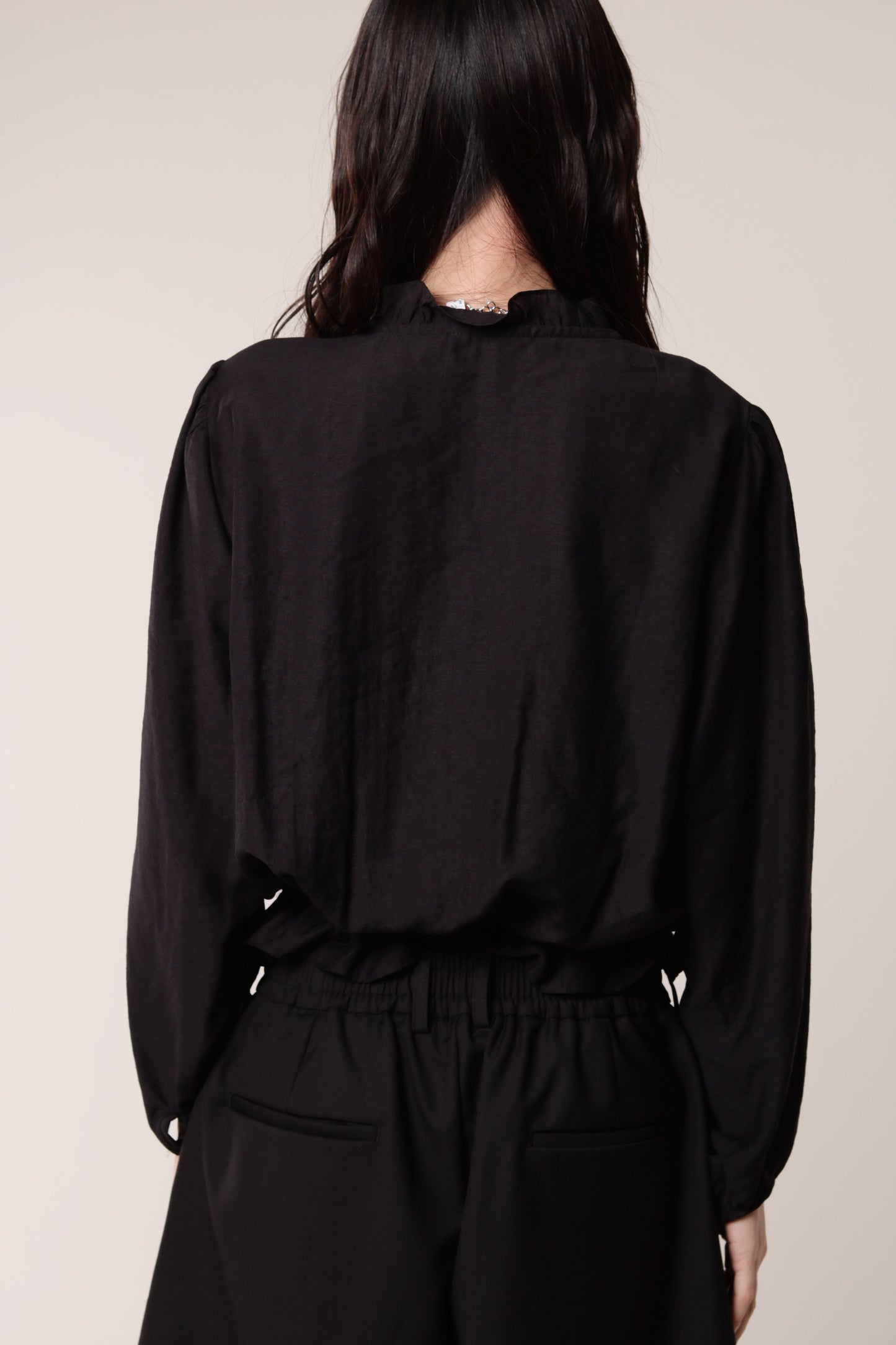 Retro Ruffle Shirt (Black)
