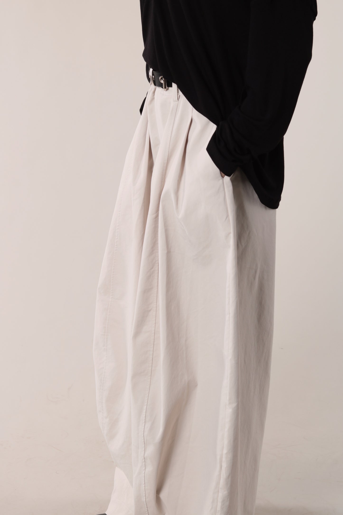 Ari Pants (Light Beige)