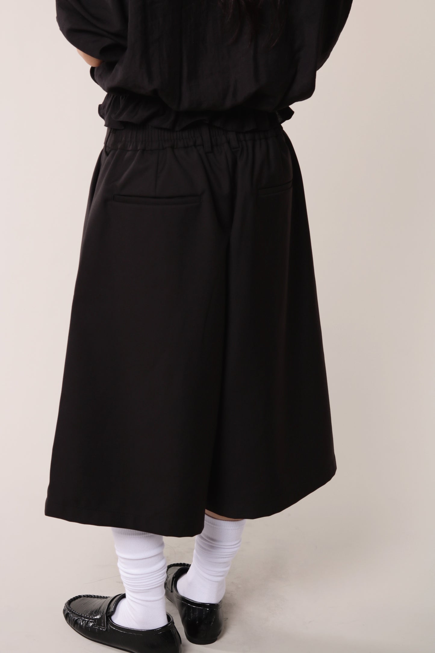 Classic Shorts (Black)