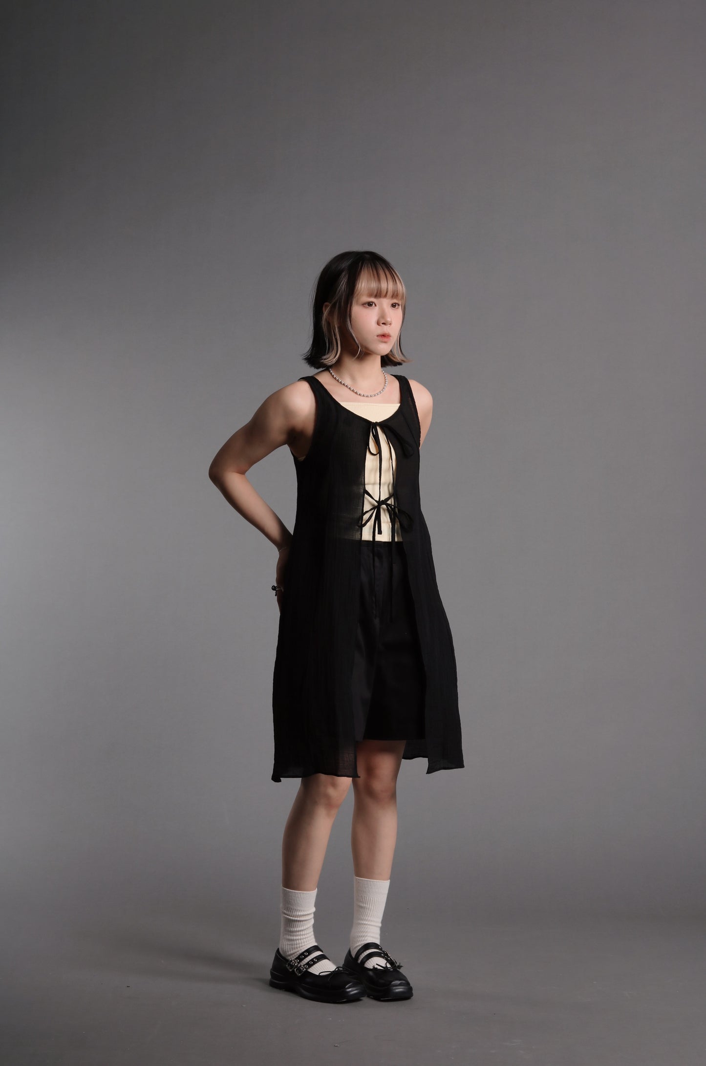 Ribbon Vest (Black)