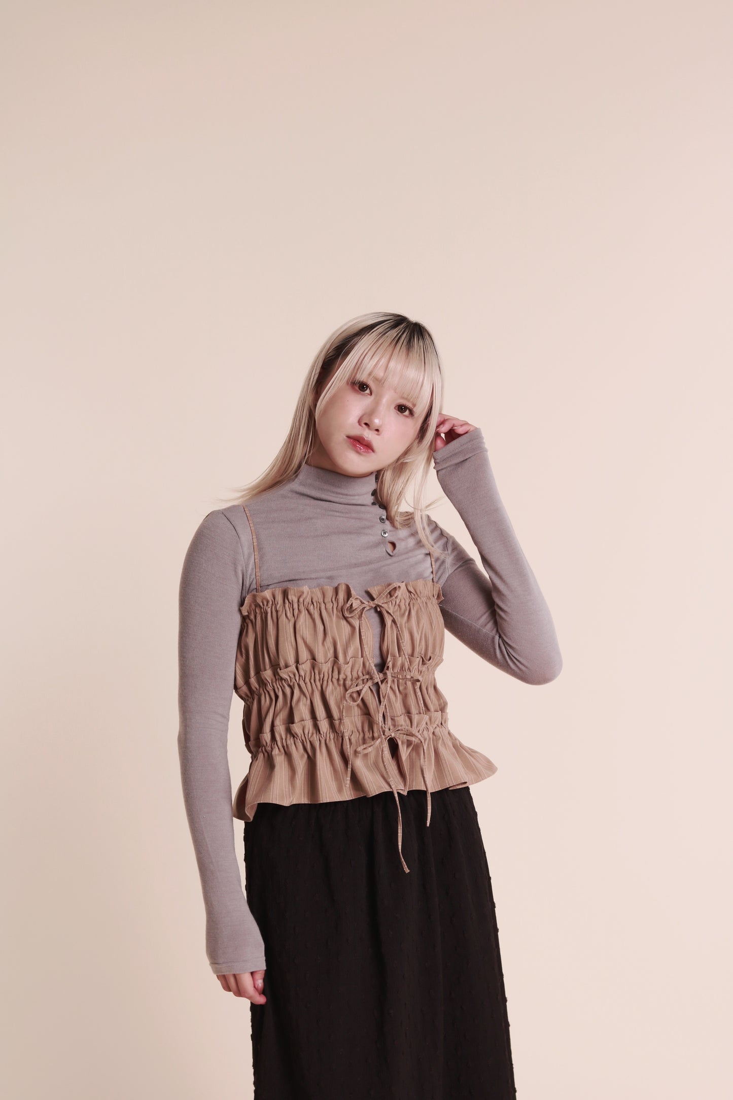 Gathered Ribbon Sleeveless Top (Beige)