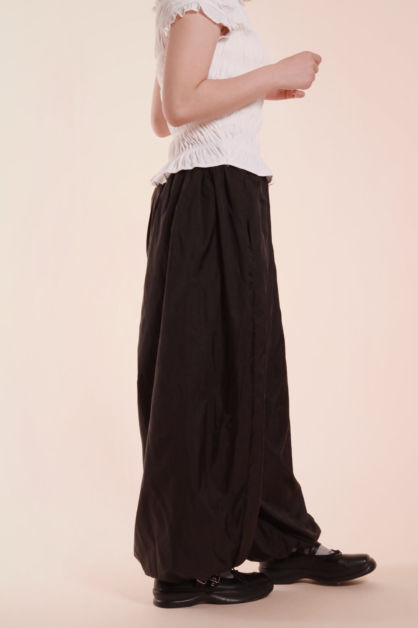 Bubble Cloud Pants (Black)