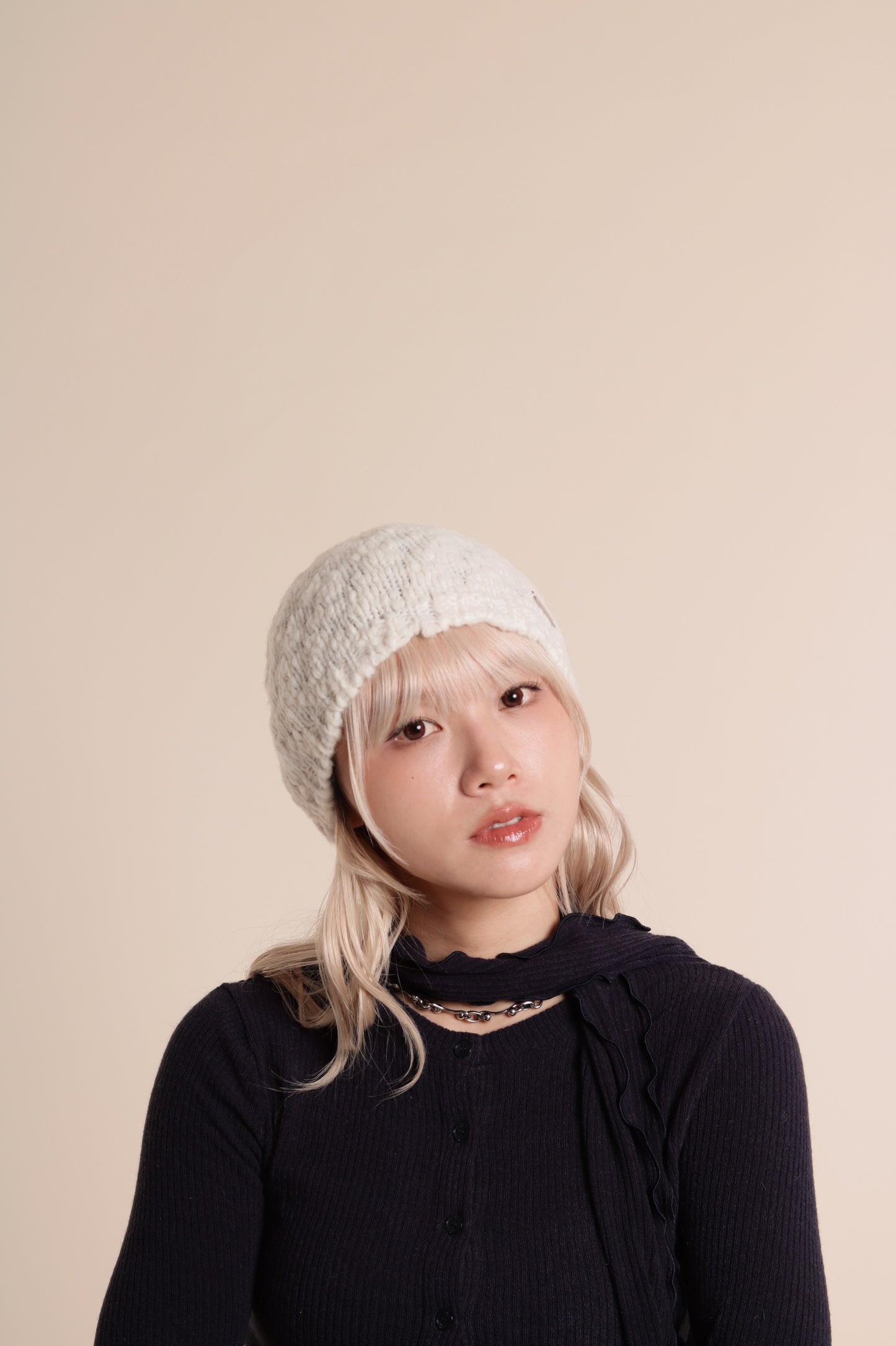Knit Beanie (White)