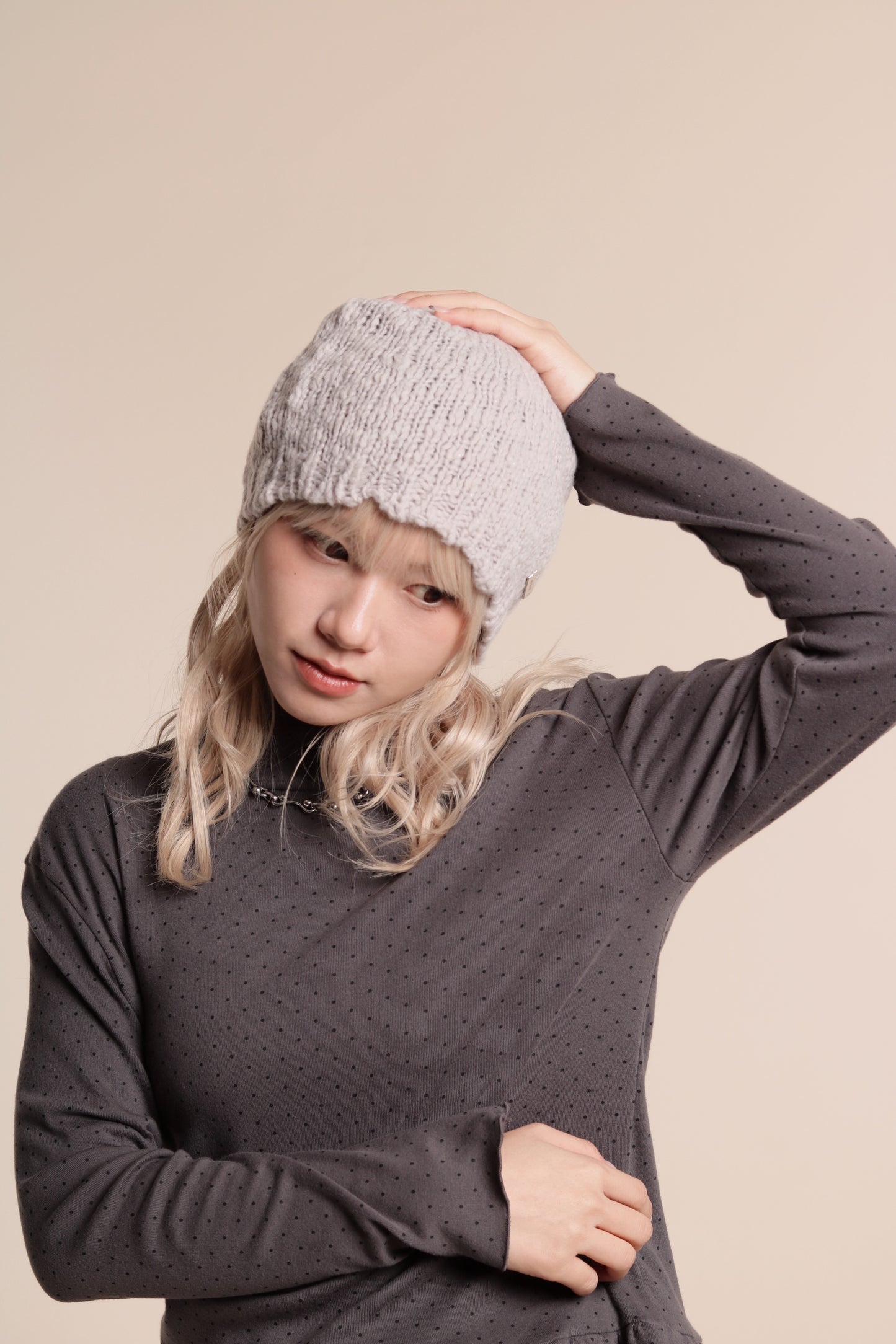 Knit Beanie (Light Grey)
