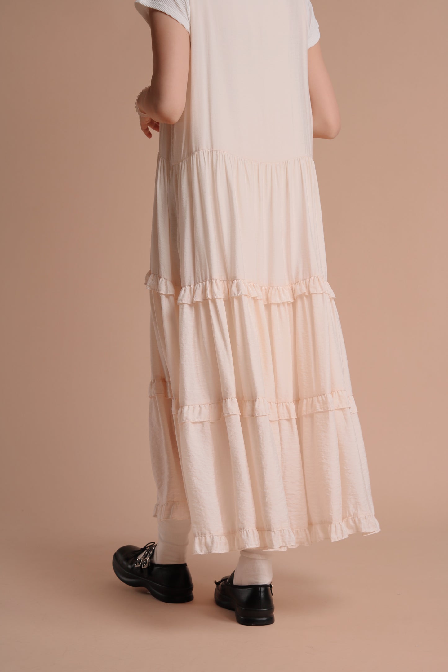 Alva Ruffle Dress (Ivory)