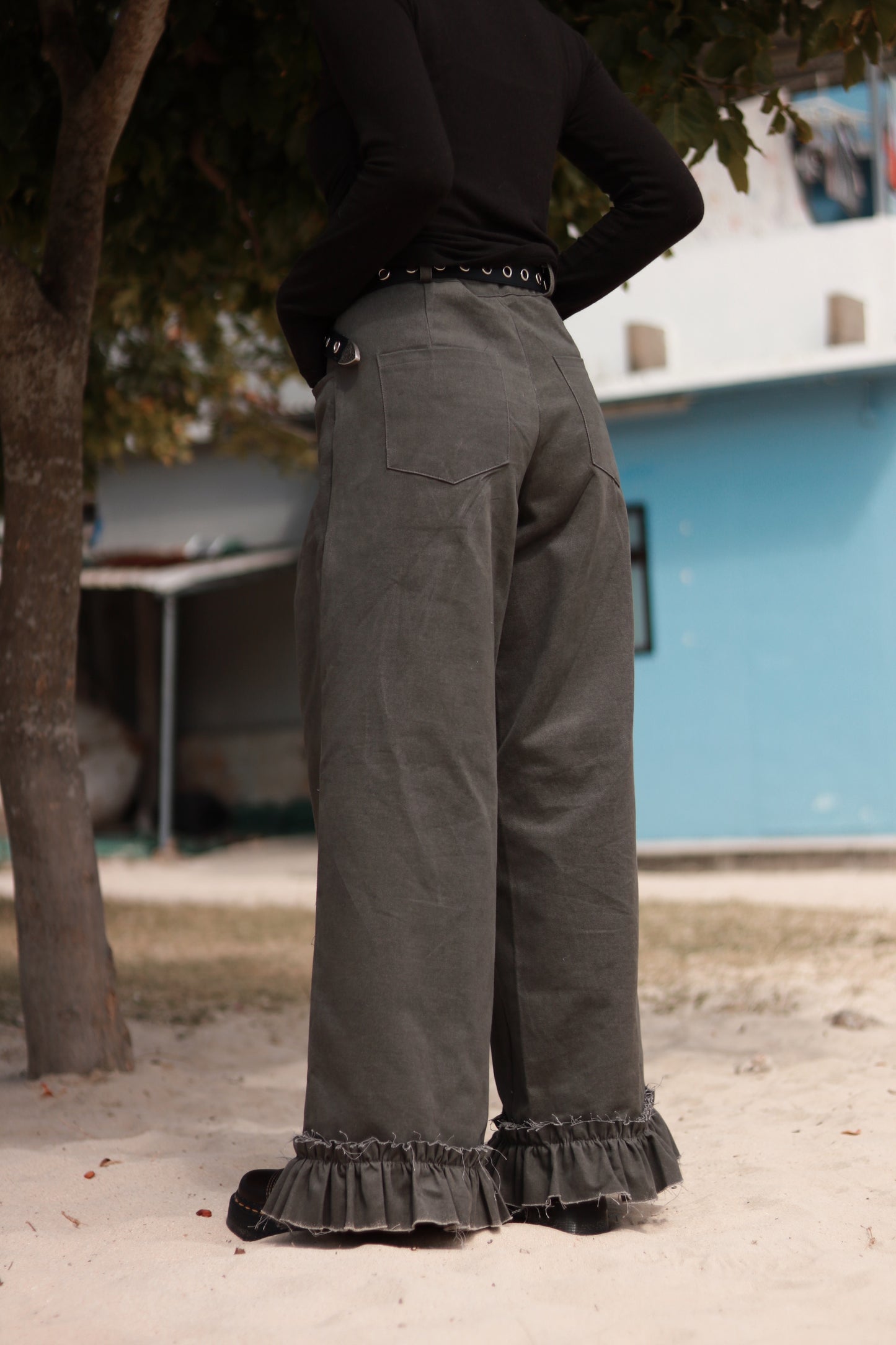 Doll Ruffle Pants (Grey)