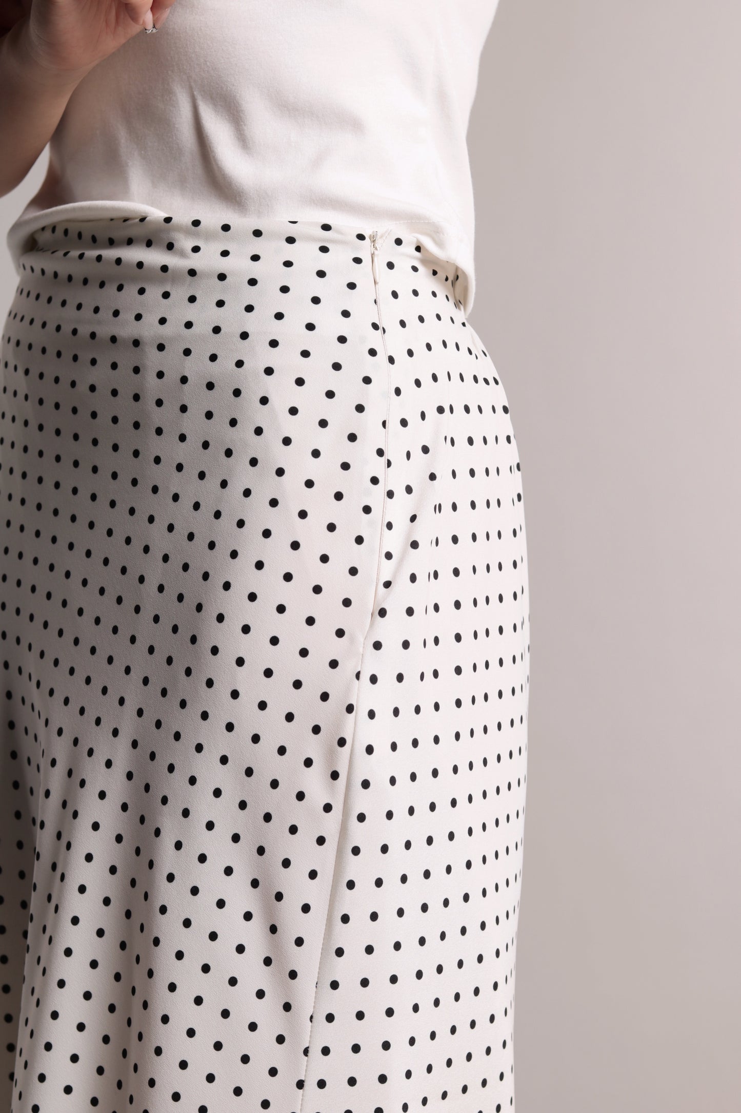 Polka Dot Skirt (White)
