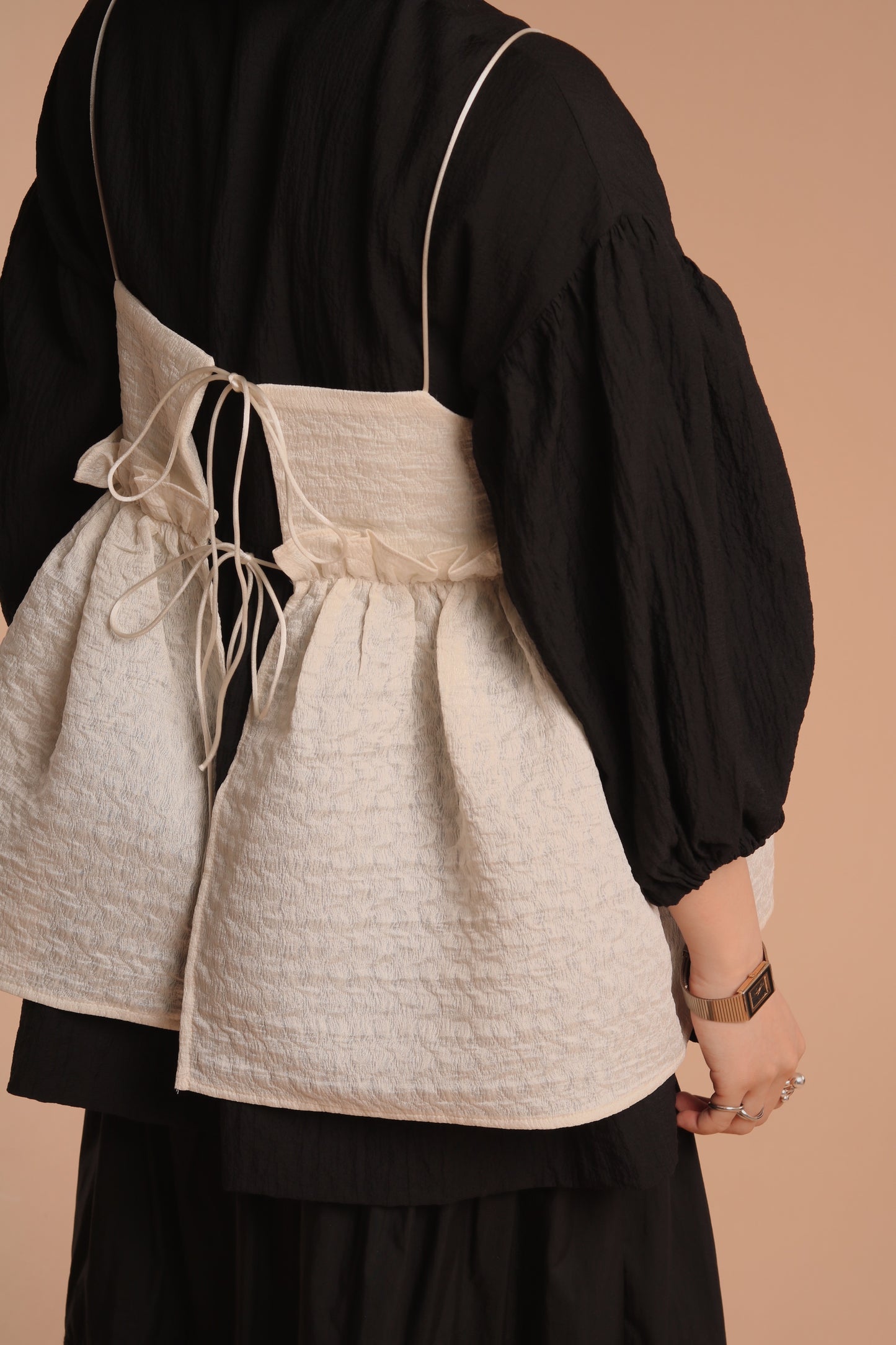 Doll Puff Sleeve Blouse (Black)