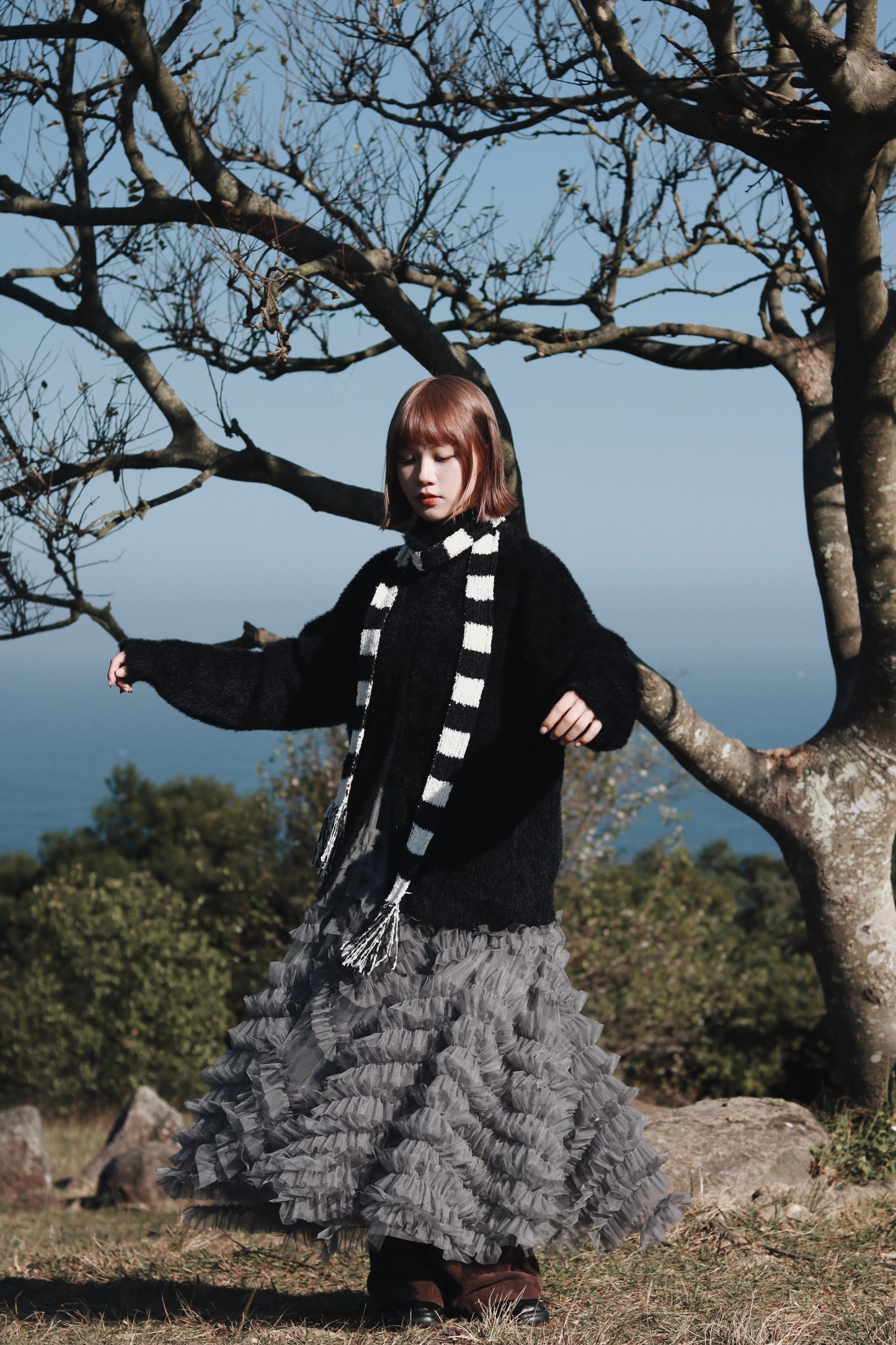 Doll Lace Skirt (Grey)