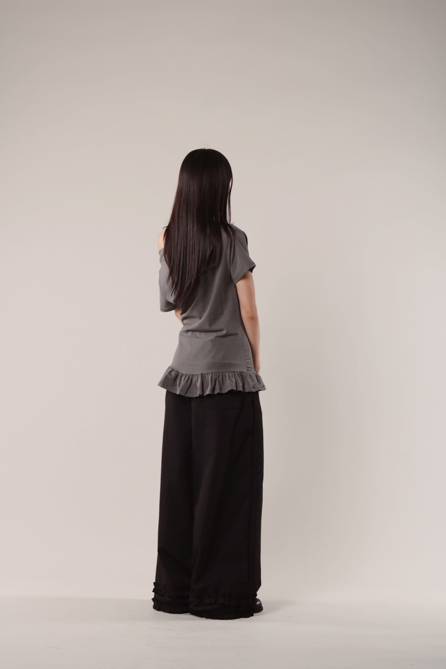Ruffle Top (Charcoal)