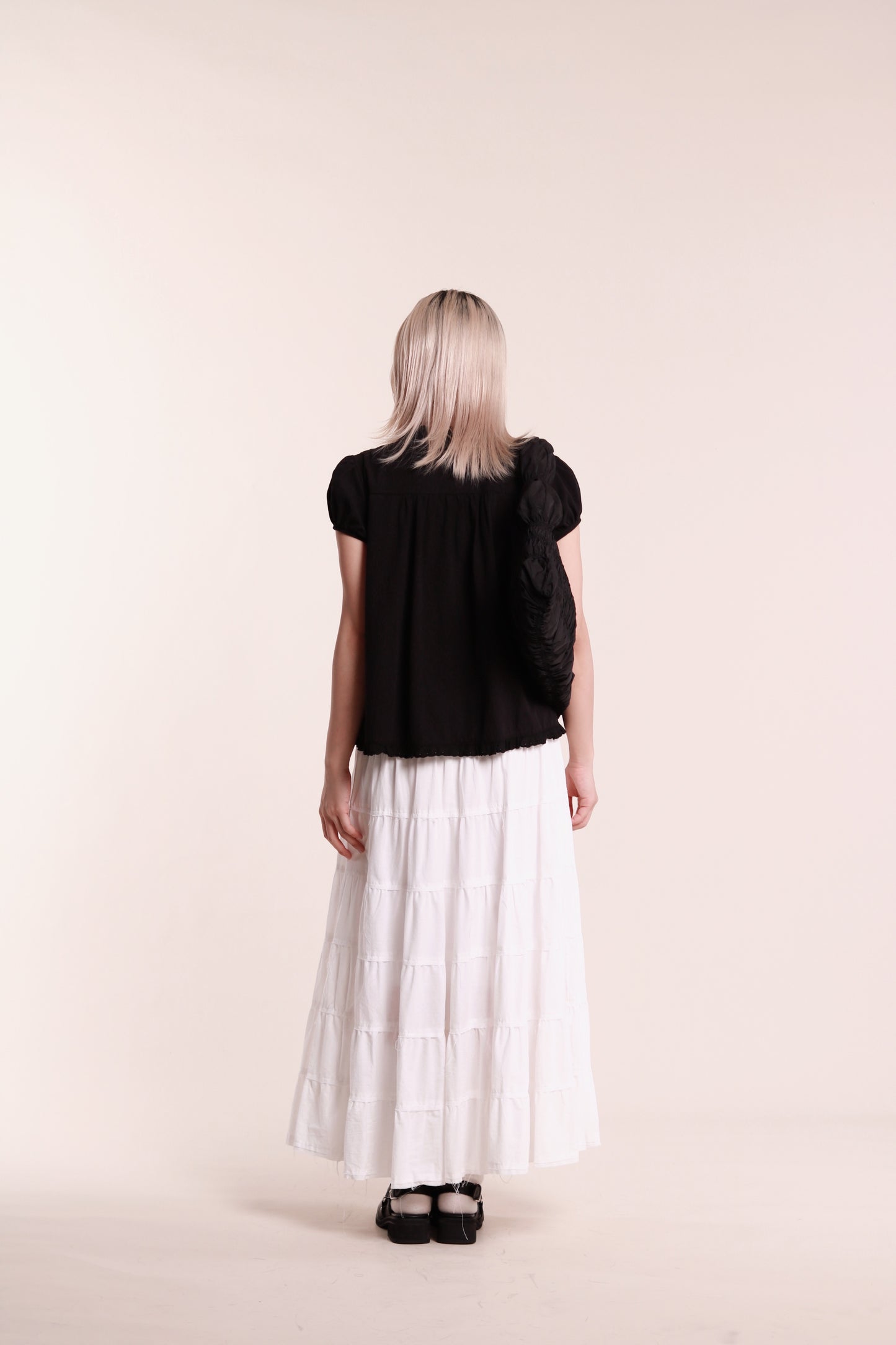 Puff Sleeve Blouse (Black)