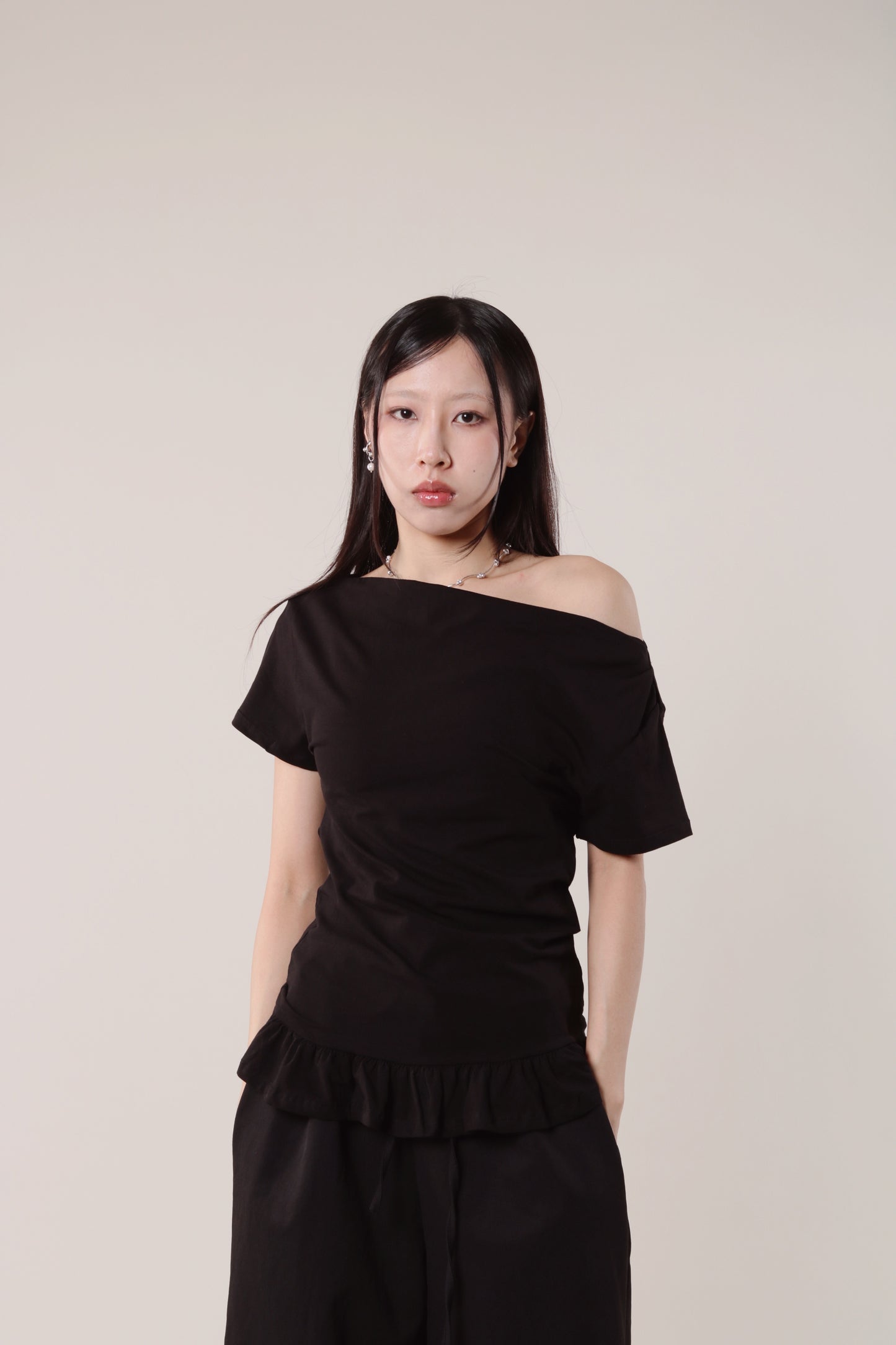 Ruffle Top (Black)