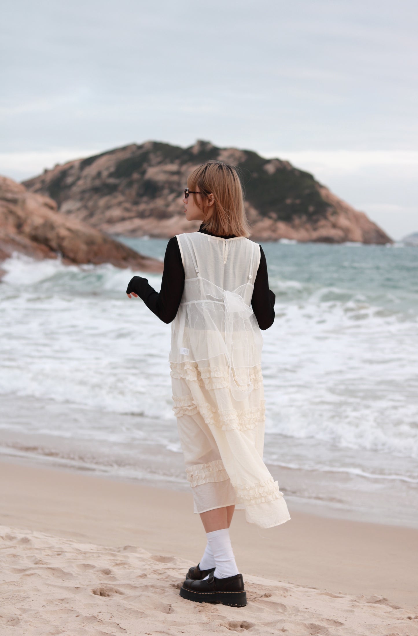 Doll Ribbon Sleeveless Top (White)