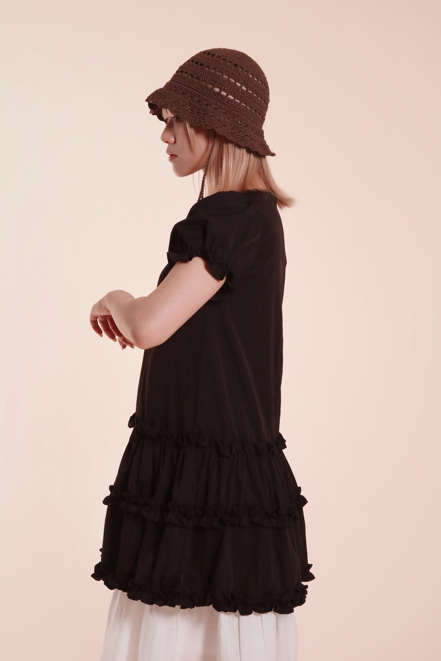 Doll Puff Sleeve Mini Dress (Black)