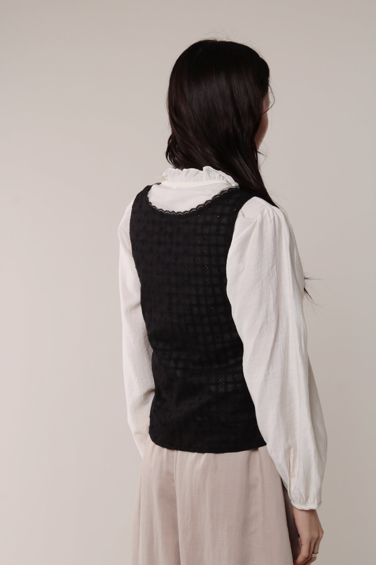 Retro Lace Vest (Black)