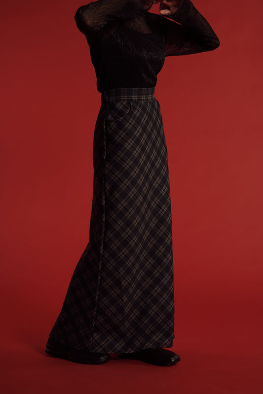 Checkered Slit Skirt (Navy)