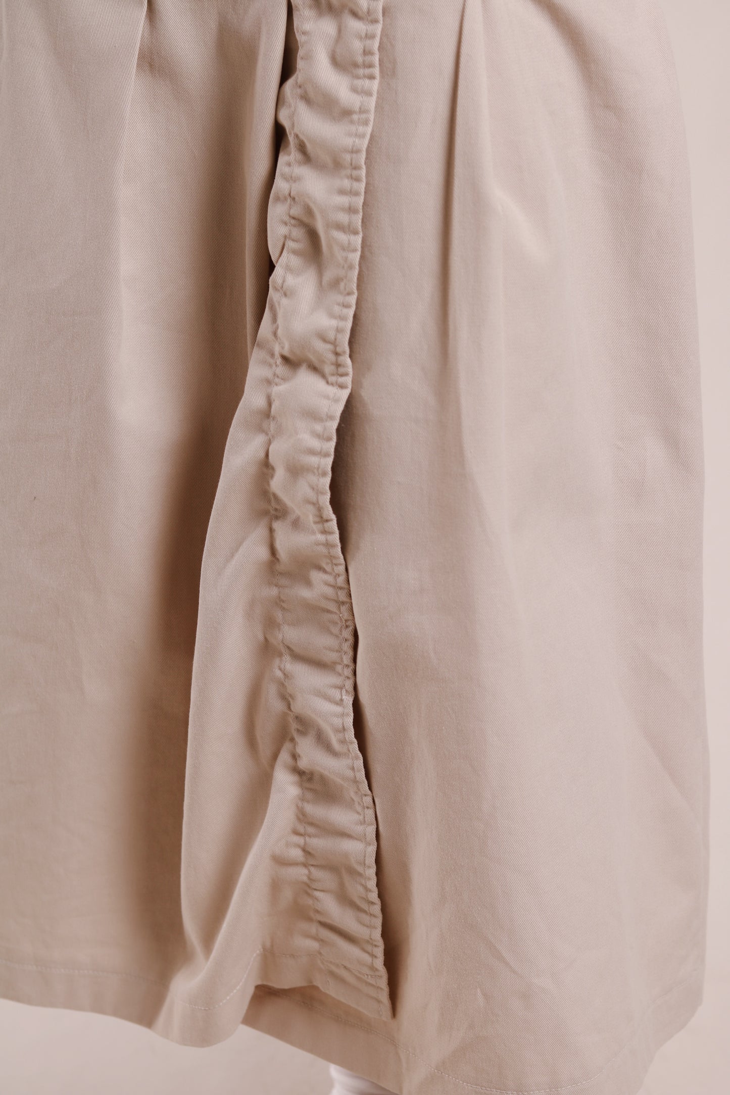 Doll Buckle Skirt (Beige)