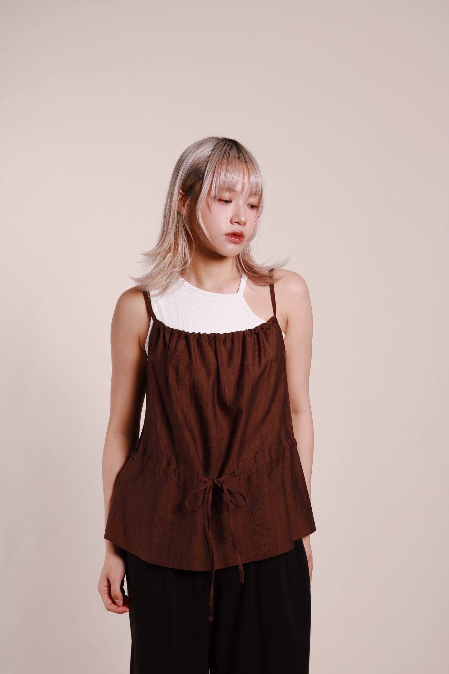 Gathered Ribbon Sleeveless Top (Brown)