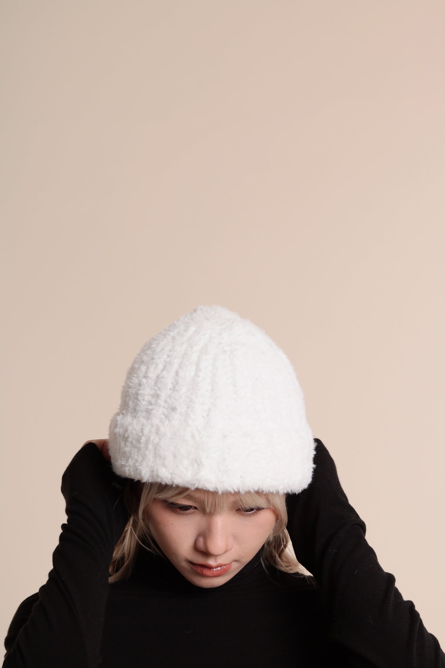 Momo Beanie (White)