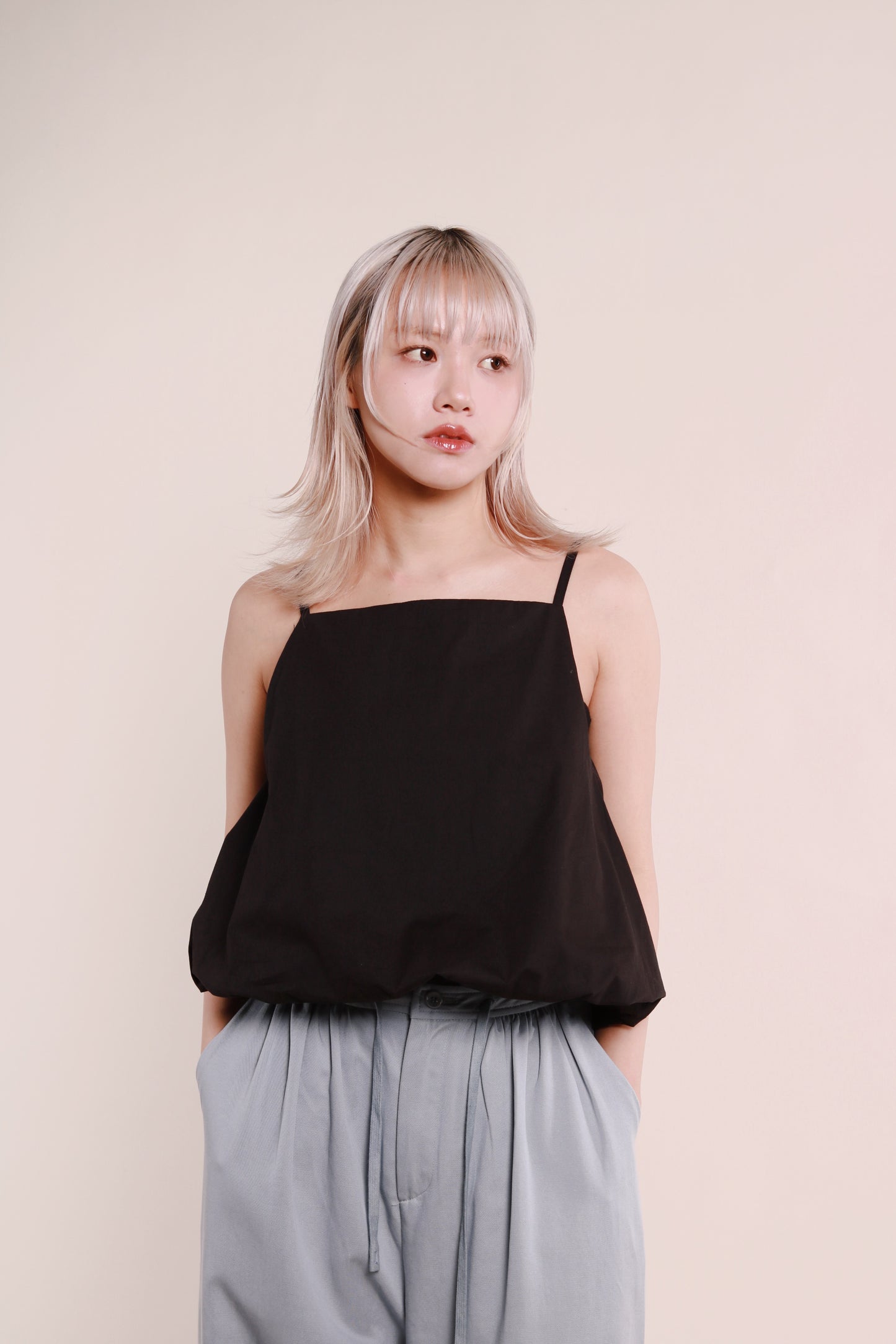 Puffed Sleeveless Top (Black)