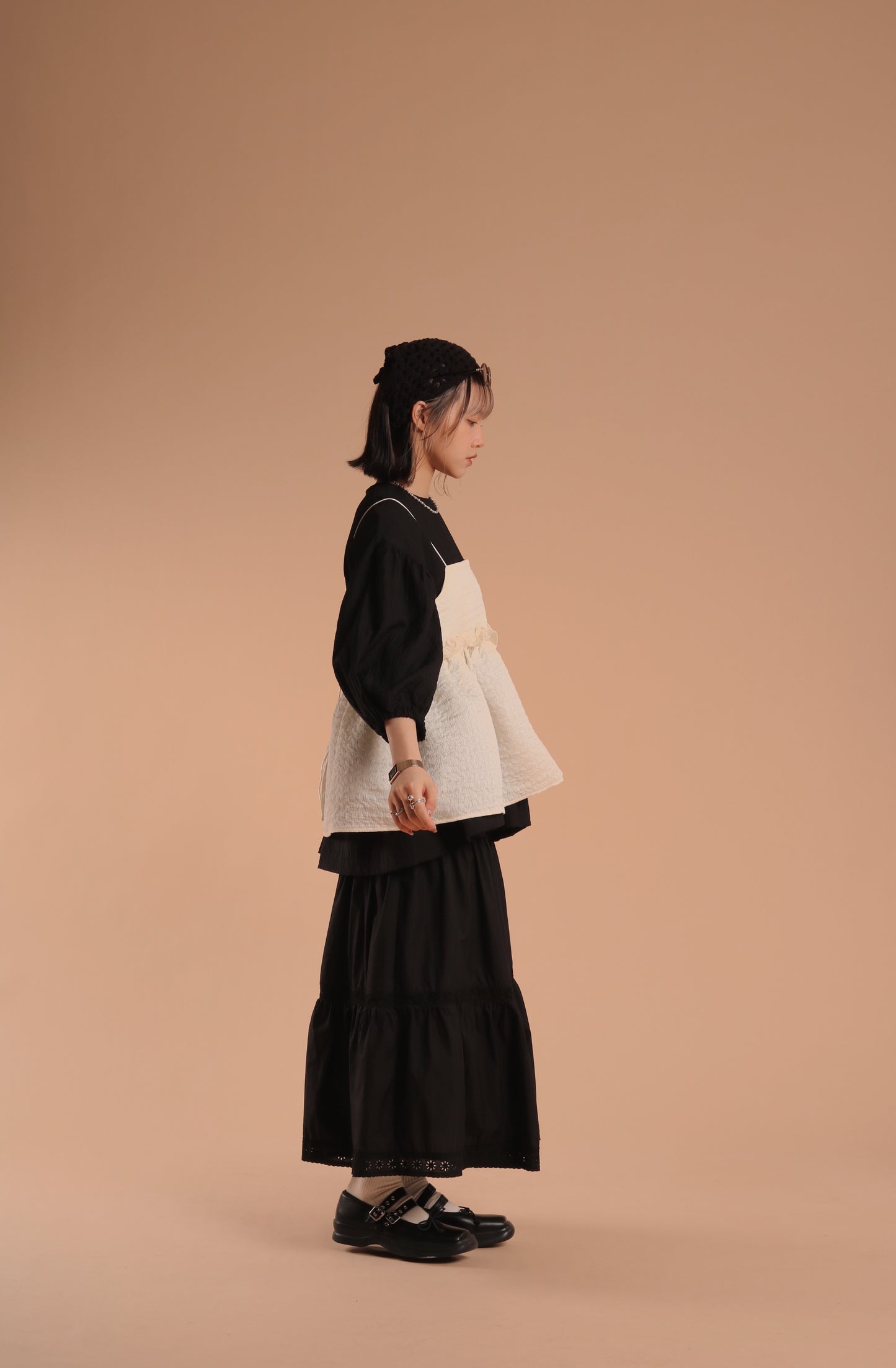 Doll Puff Sleeve Blouse (Black)