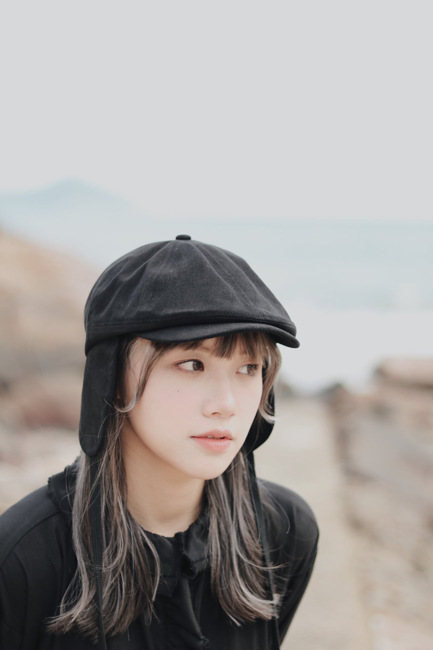 Snoopy Hat (Beige/Black/White)