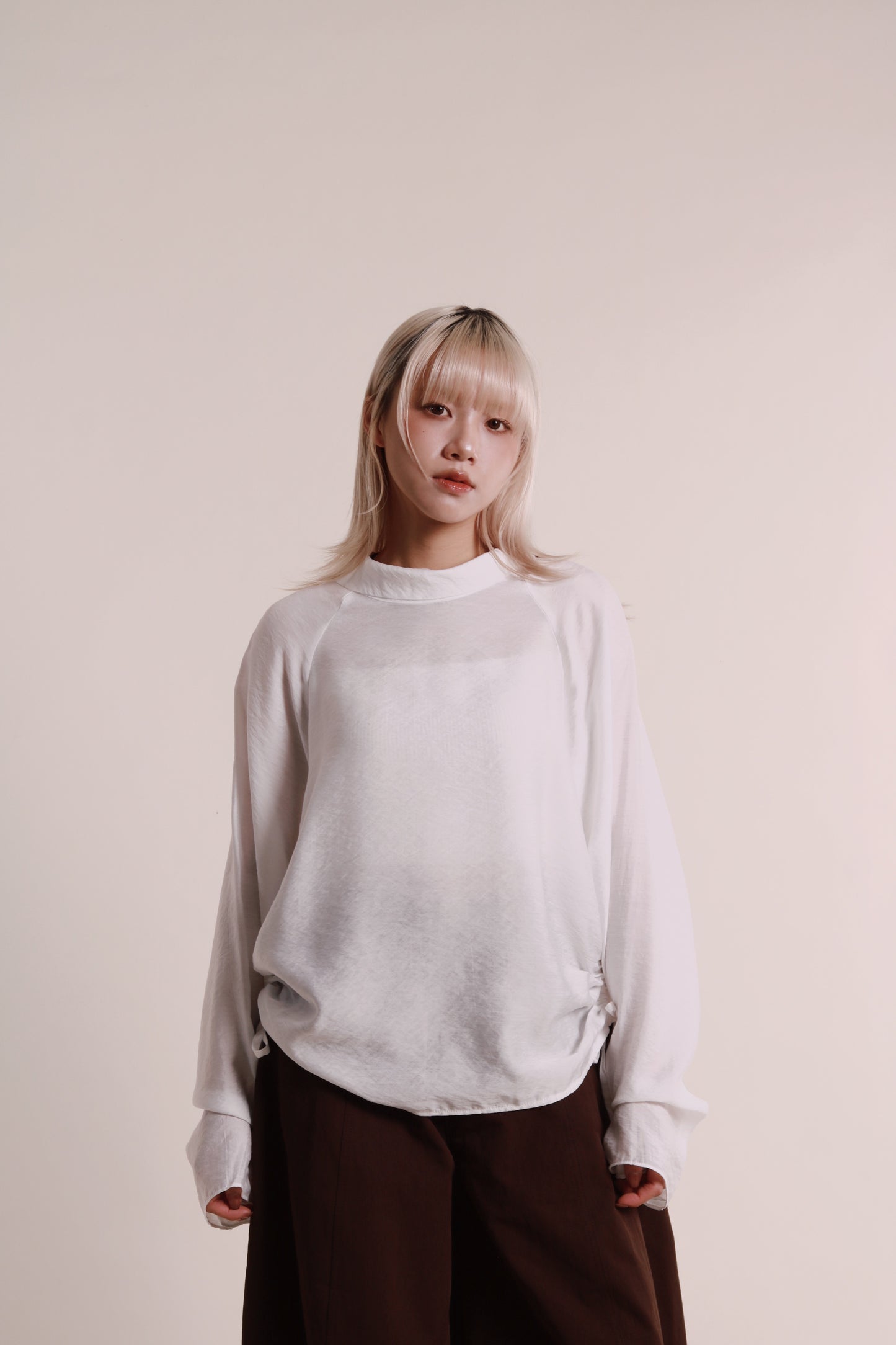 Doll Gathered Blouse (White)