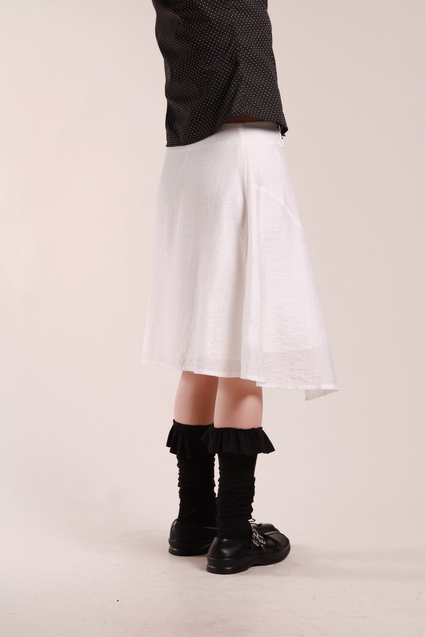 Asymmetric Mini Skirt (White)