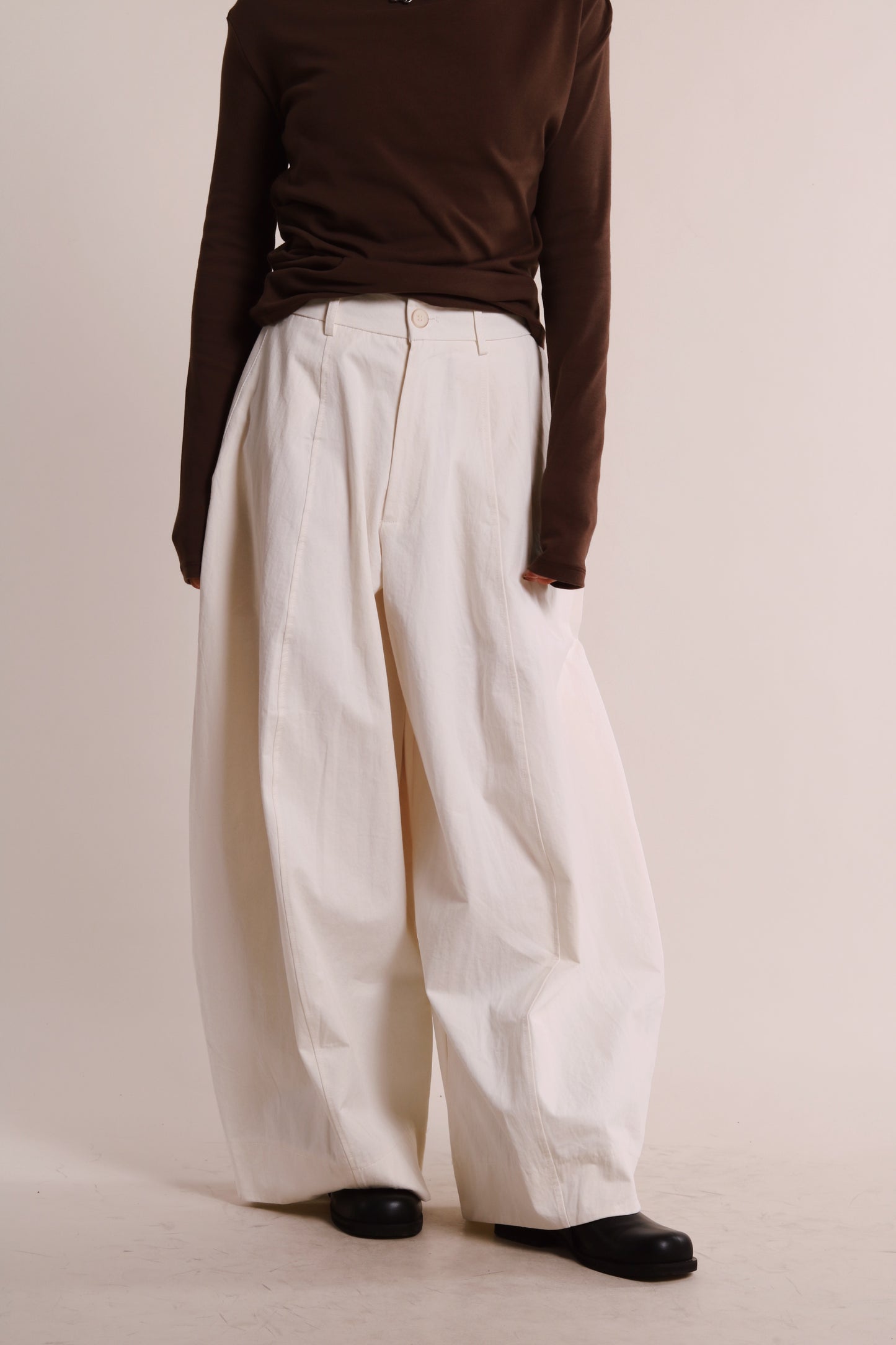 Logan Pants (Ivory)