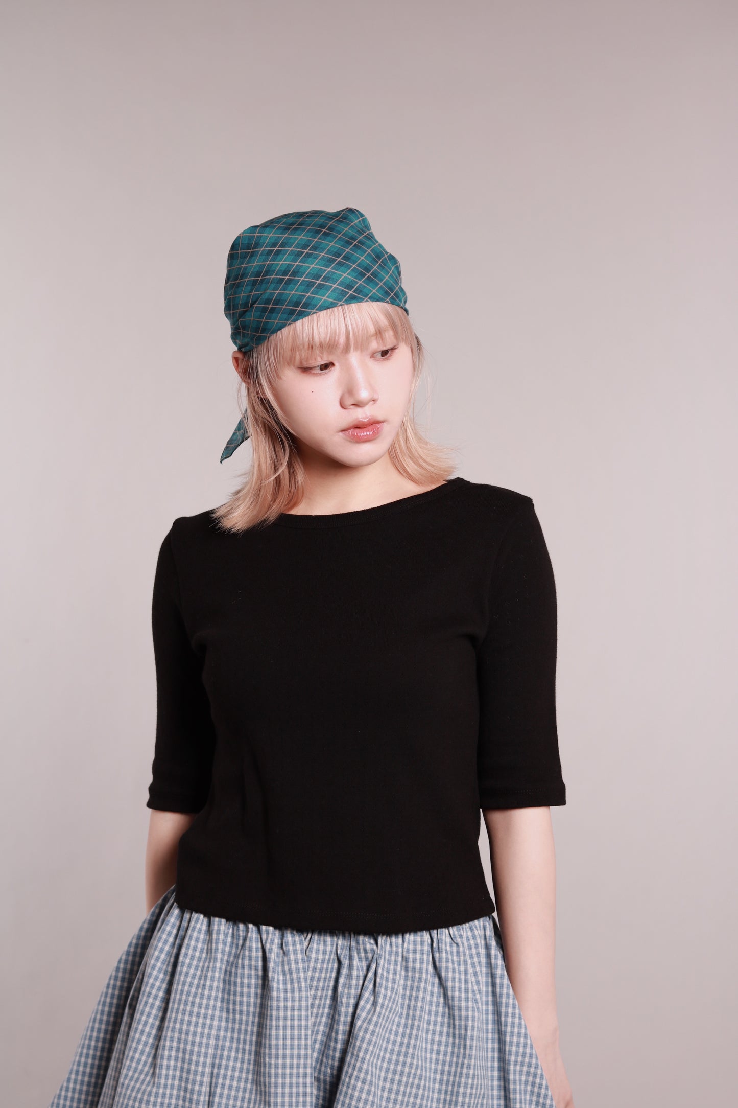 Breeze Bloom Tee (Black)