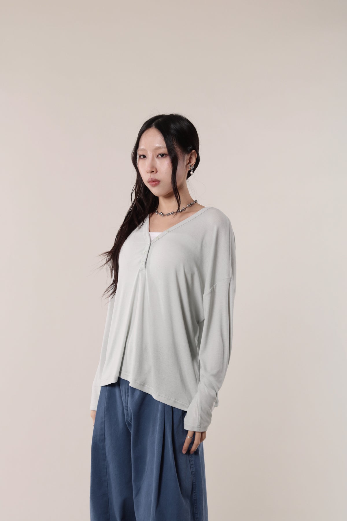 Lazy Button Long Tee (Mint Grey)