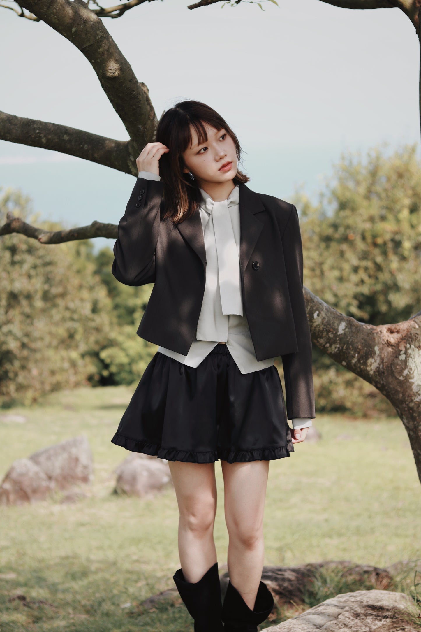 Doll Mini Ruffle Skirt (Black)