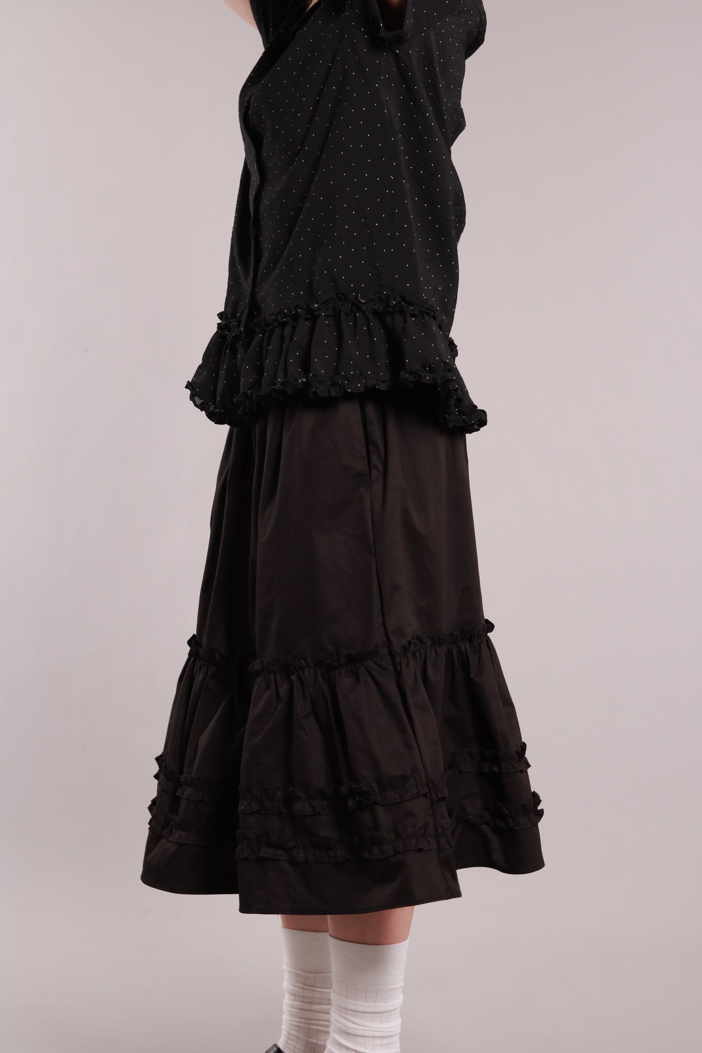 Doll Ruffle Midi Skirt (Black)