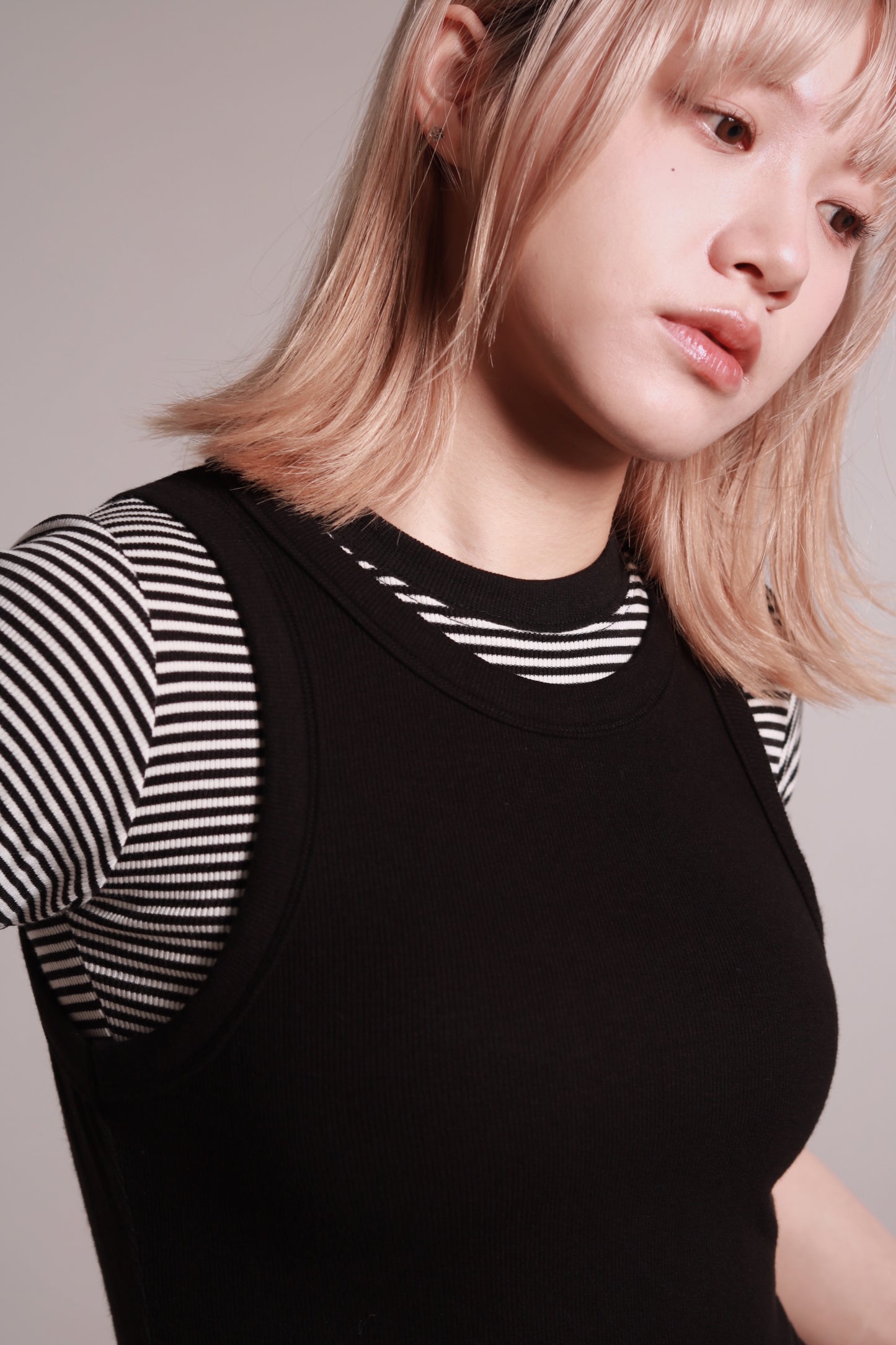 Slim Tank Top (Black)