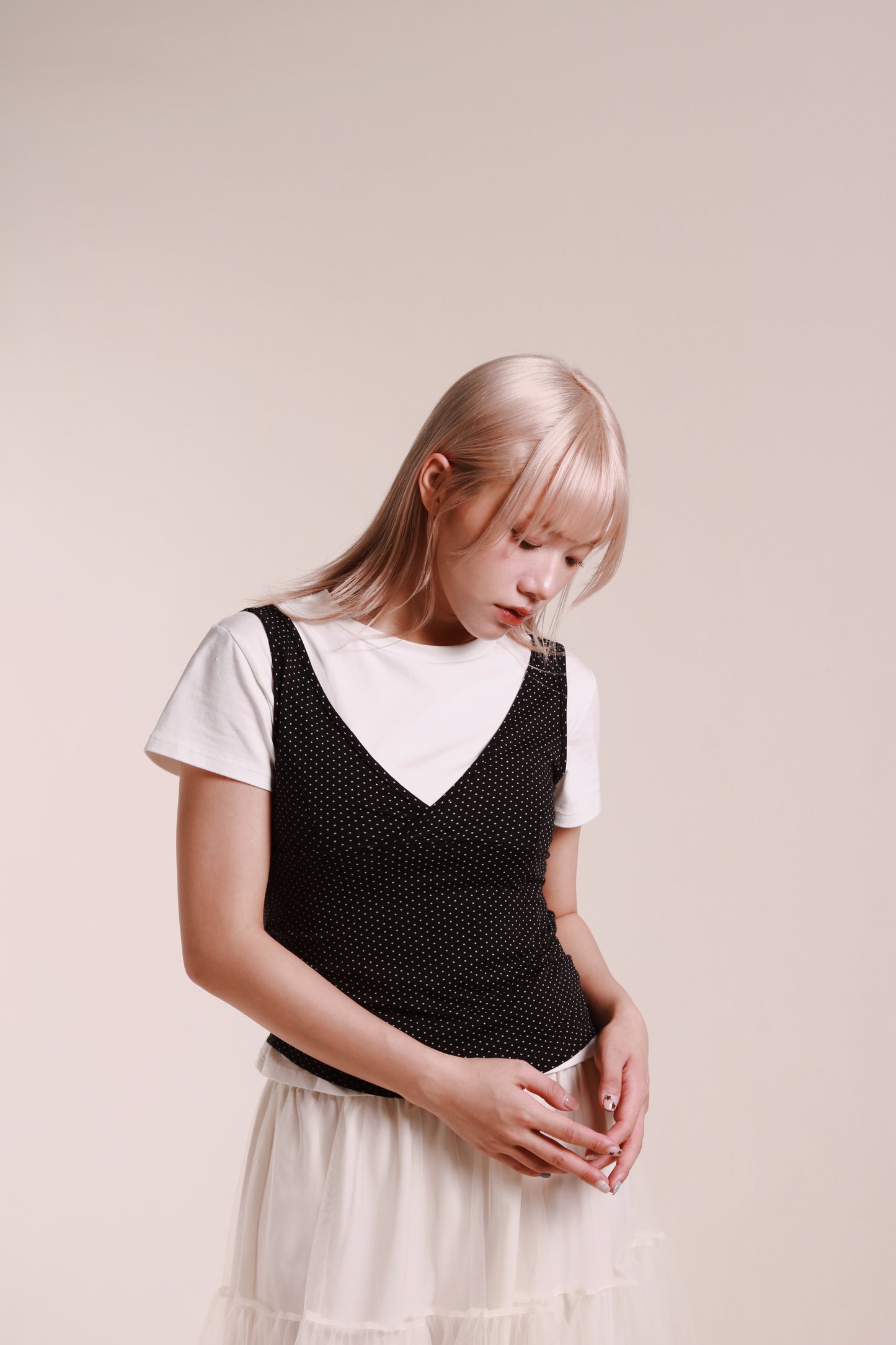 Dot Dot Sleeveless Top (Black)