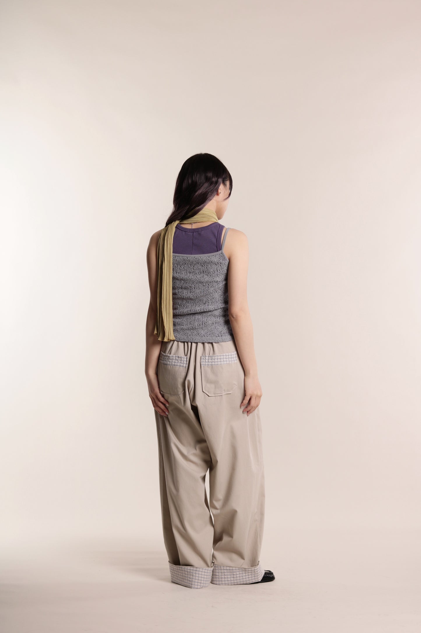 Check Detail Pleated Pants (Beige)