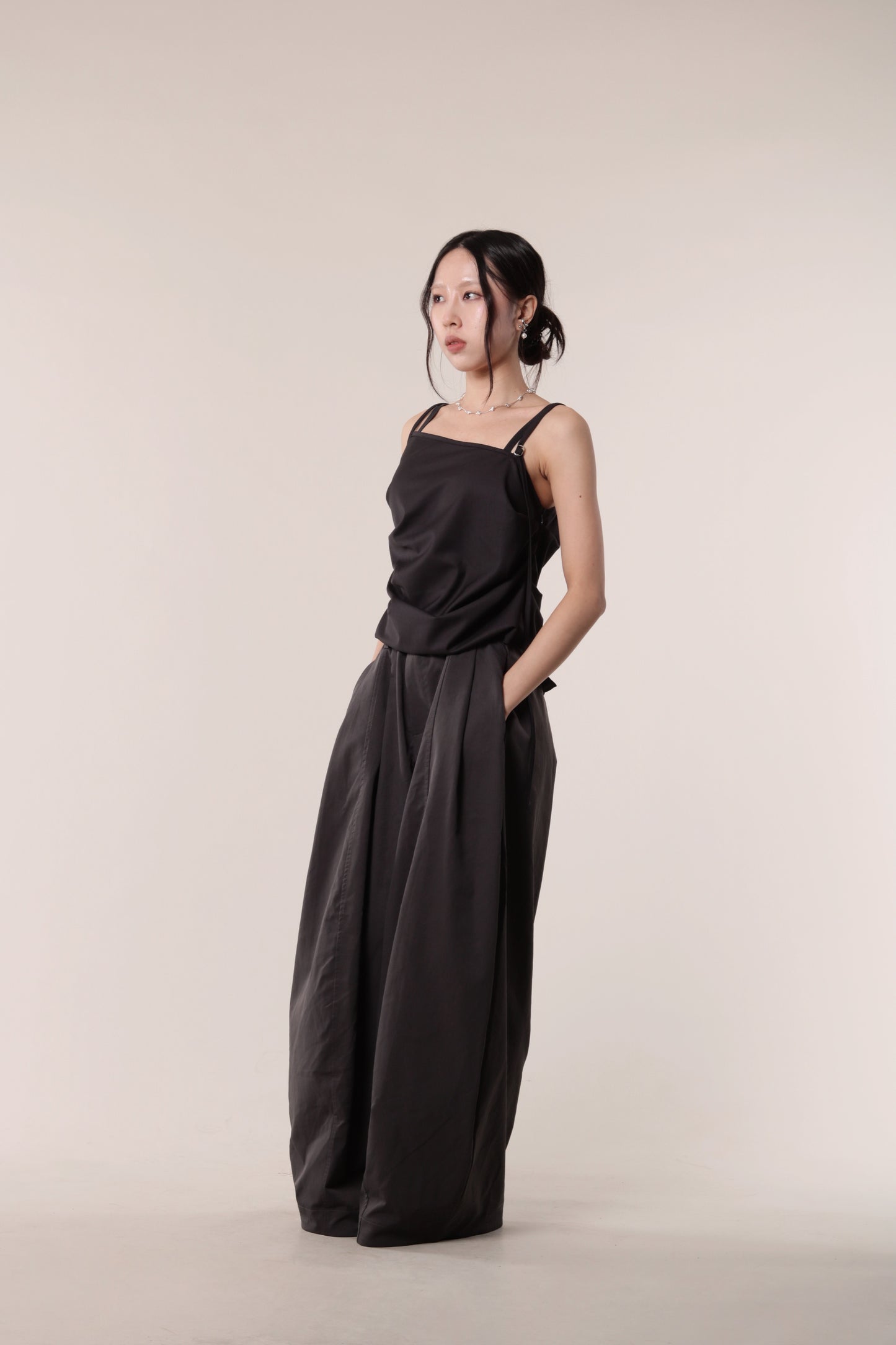 Ari Pants (Charcoal)