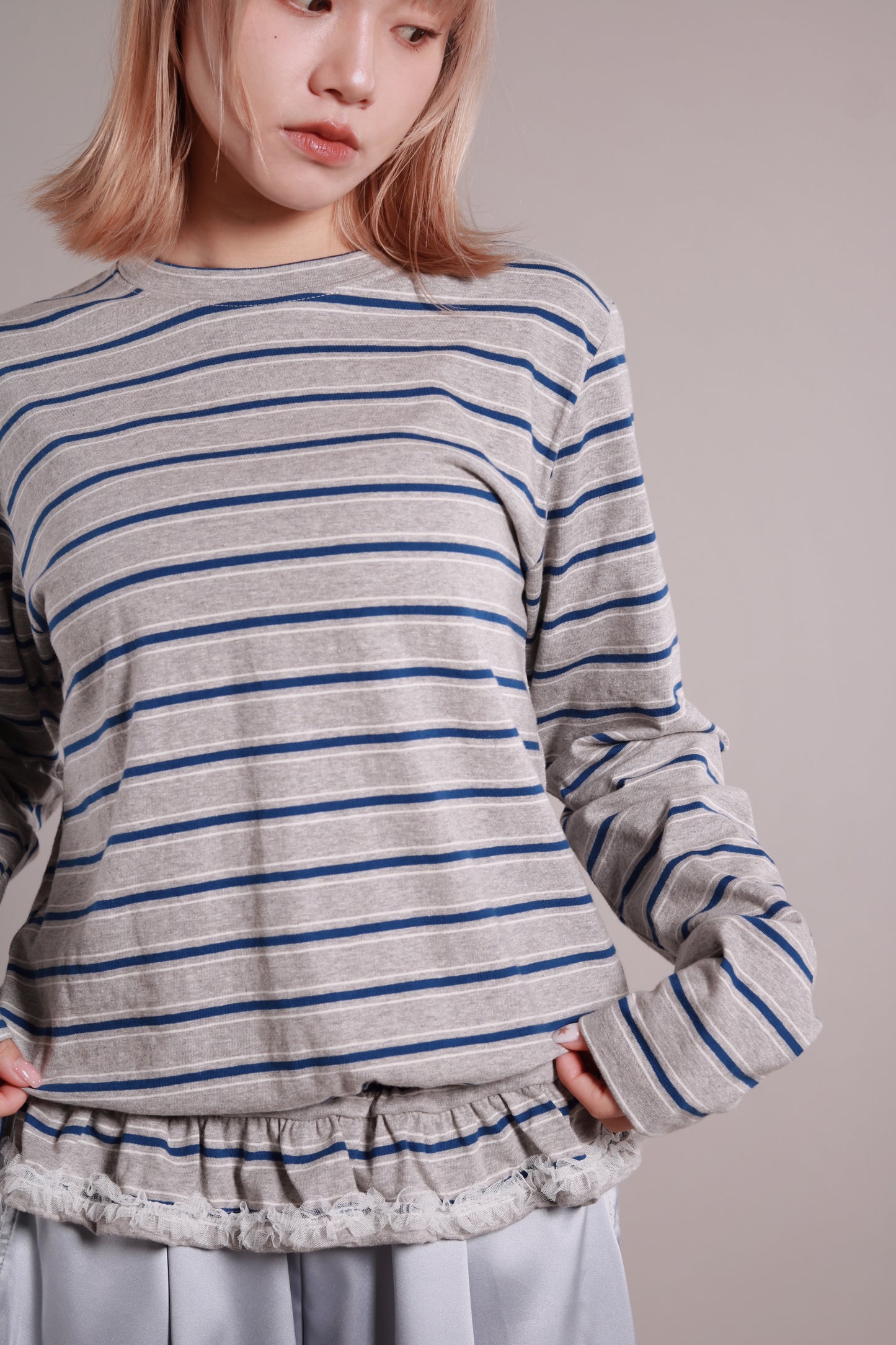 Frilled Lace Stripe Top (Grey)
