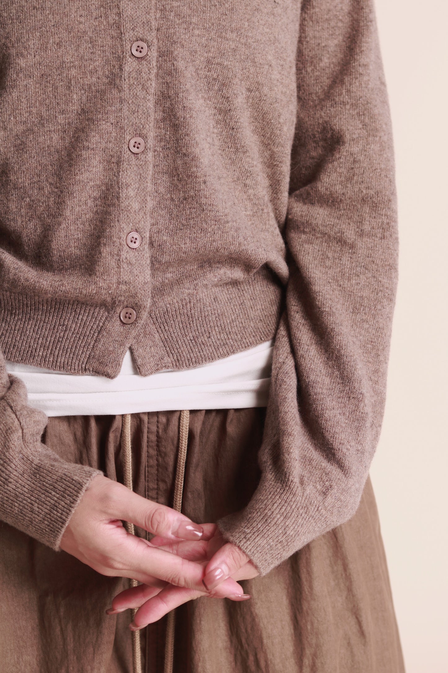 90s Cardigan (Beige)