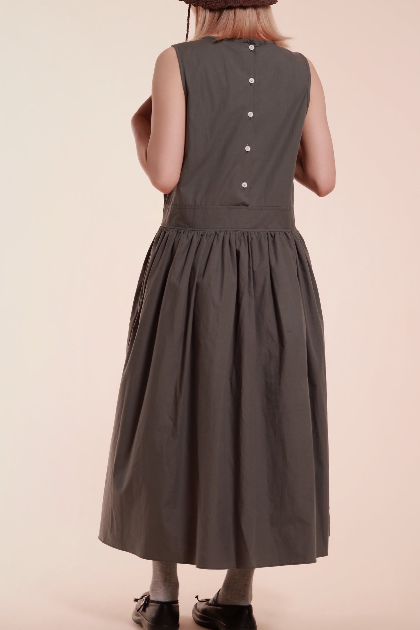 Doll Pocket Dress (Charcoal)