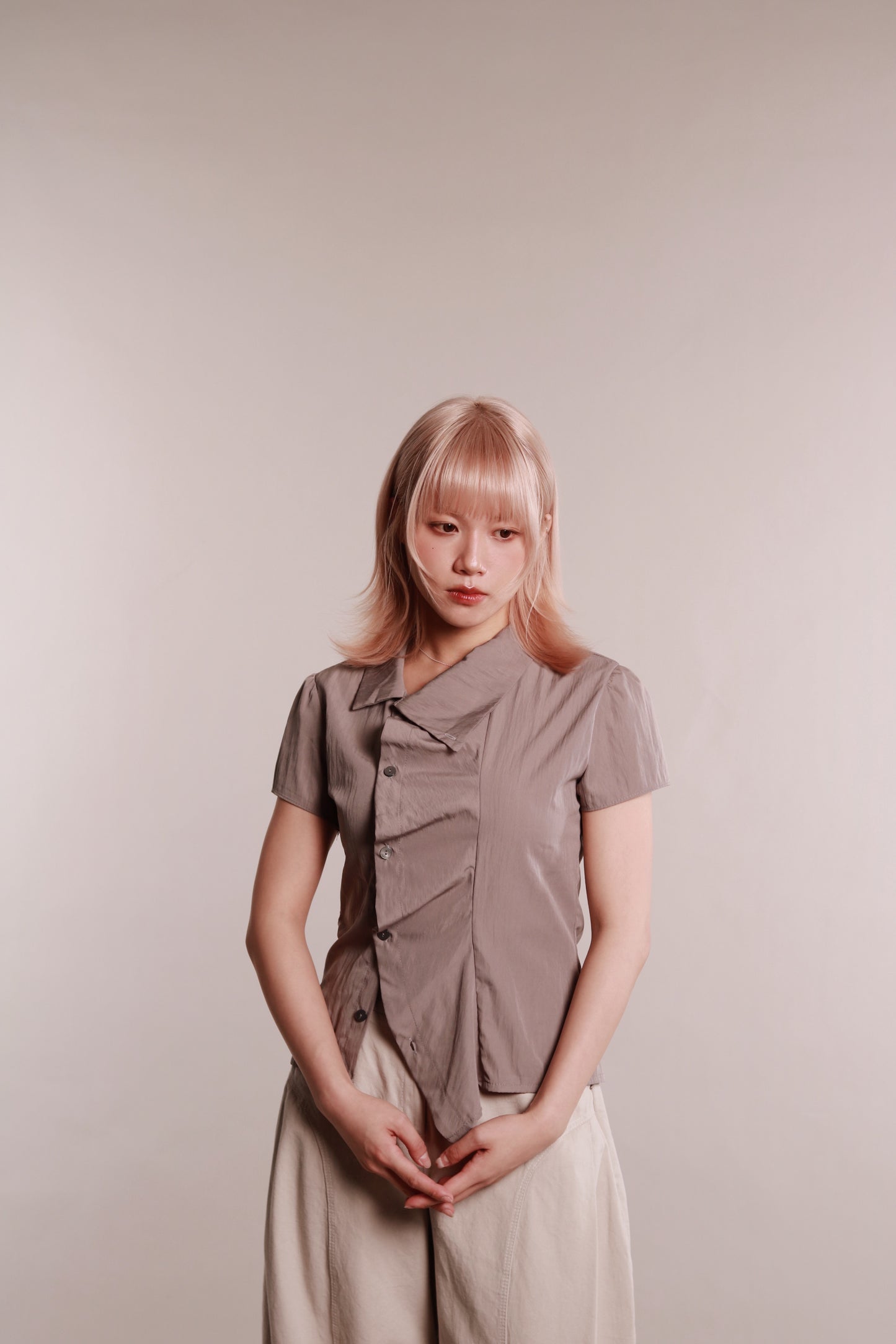 Gentle Pleat Shirt (Grey)