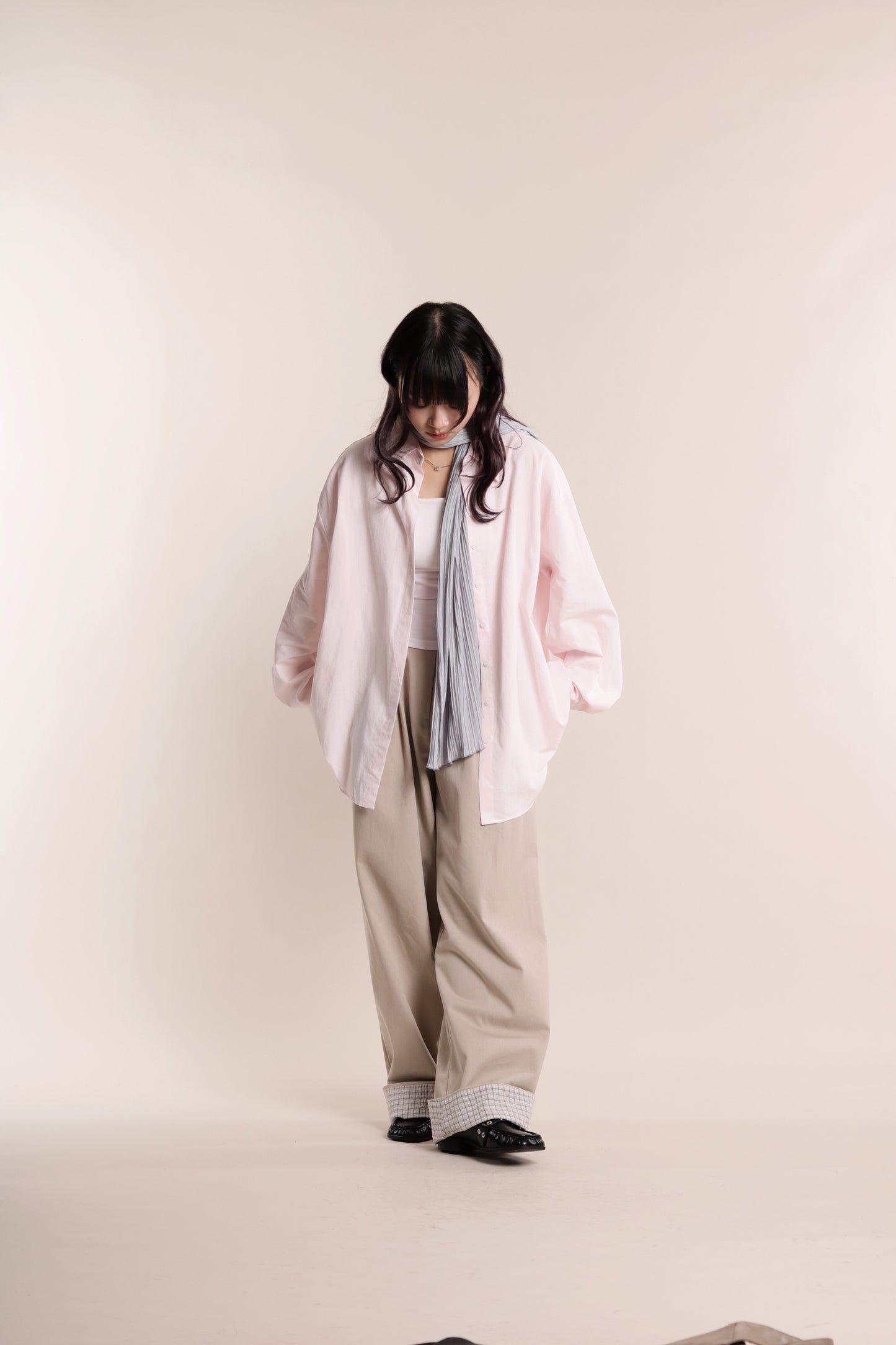 Check Detail Pleated Pants (Beige)